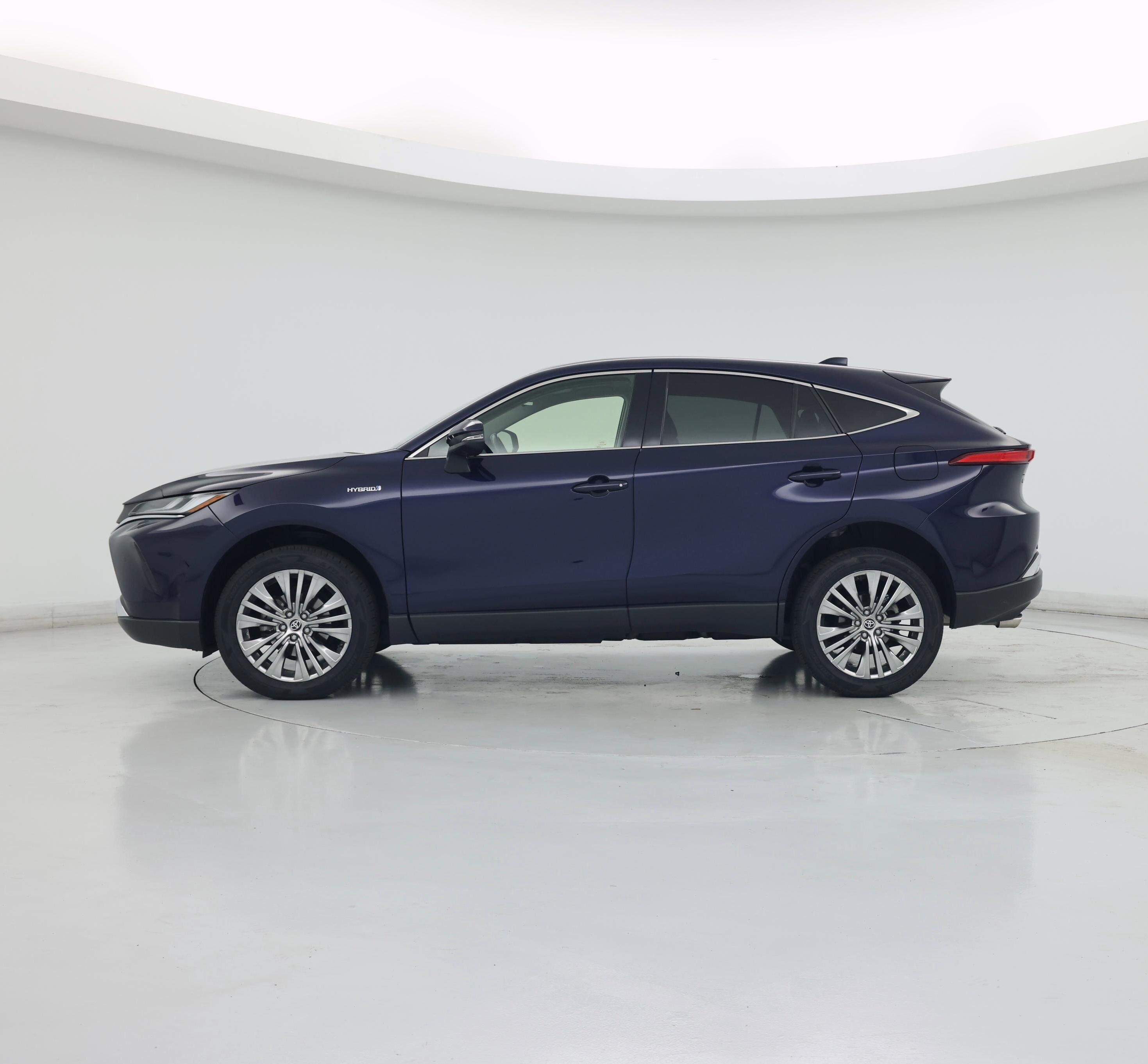 Thumbnail: 2021 Toyota Venza - 3