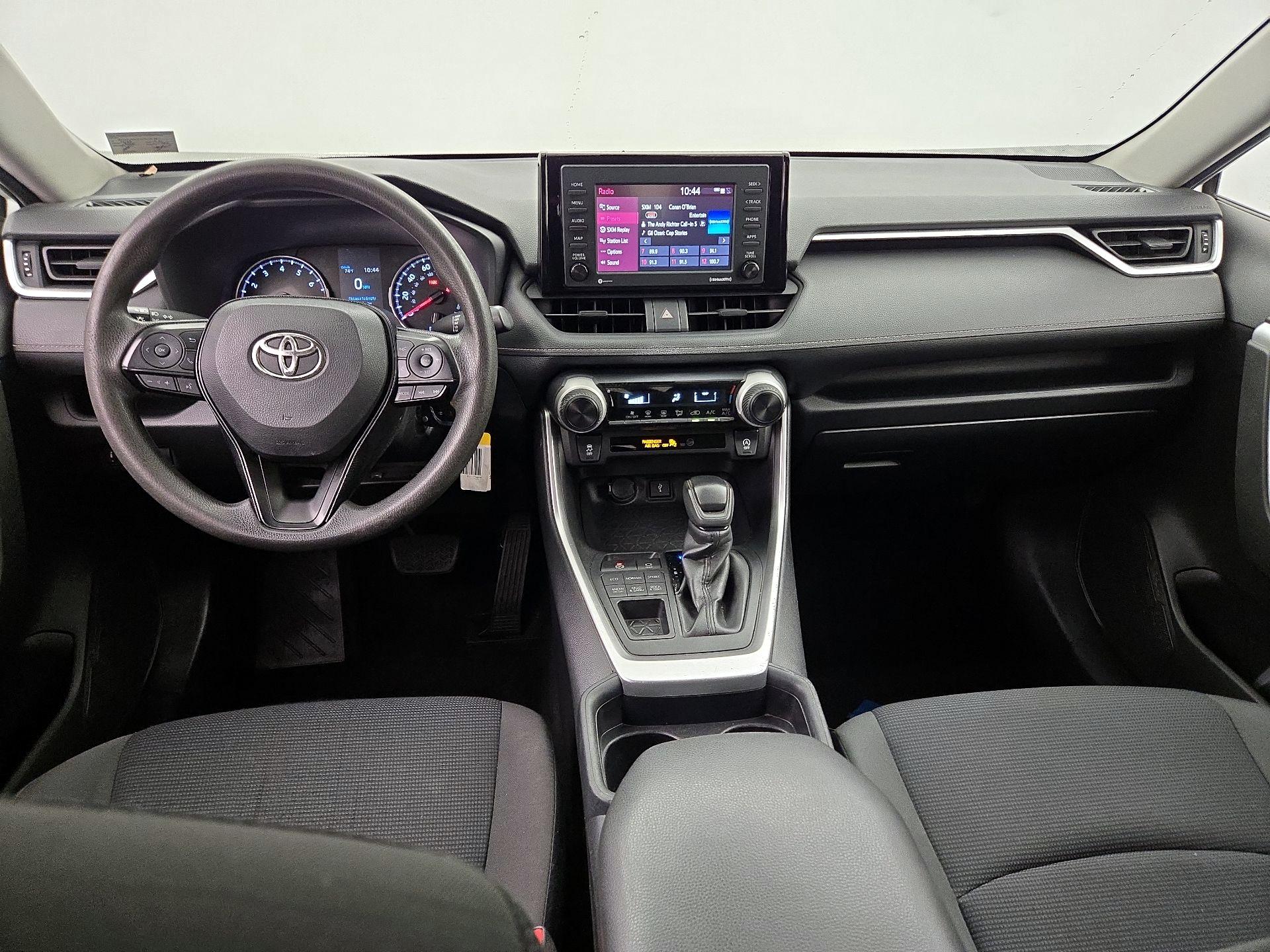 Thumbnail: 2021 Toyota RAV4 - 9