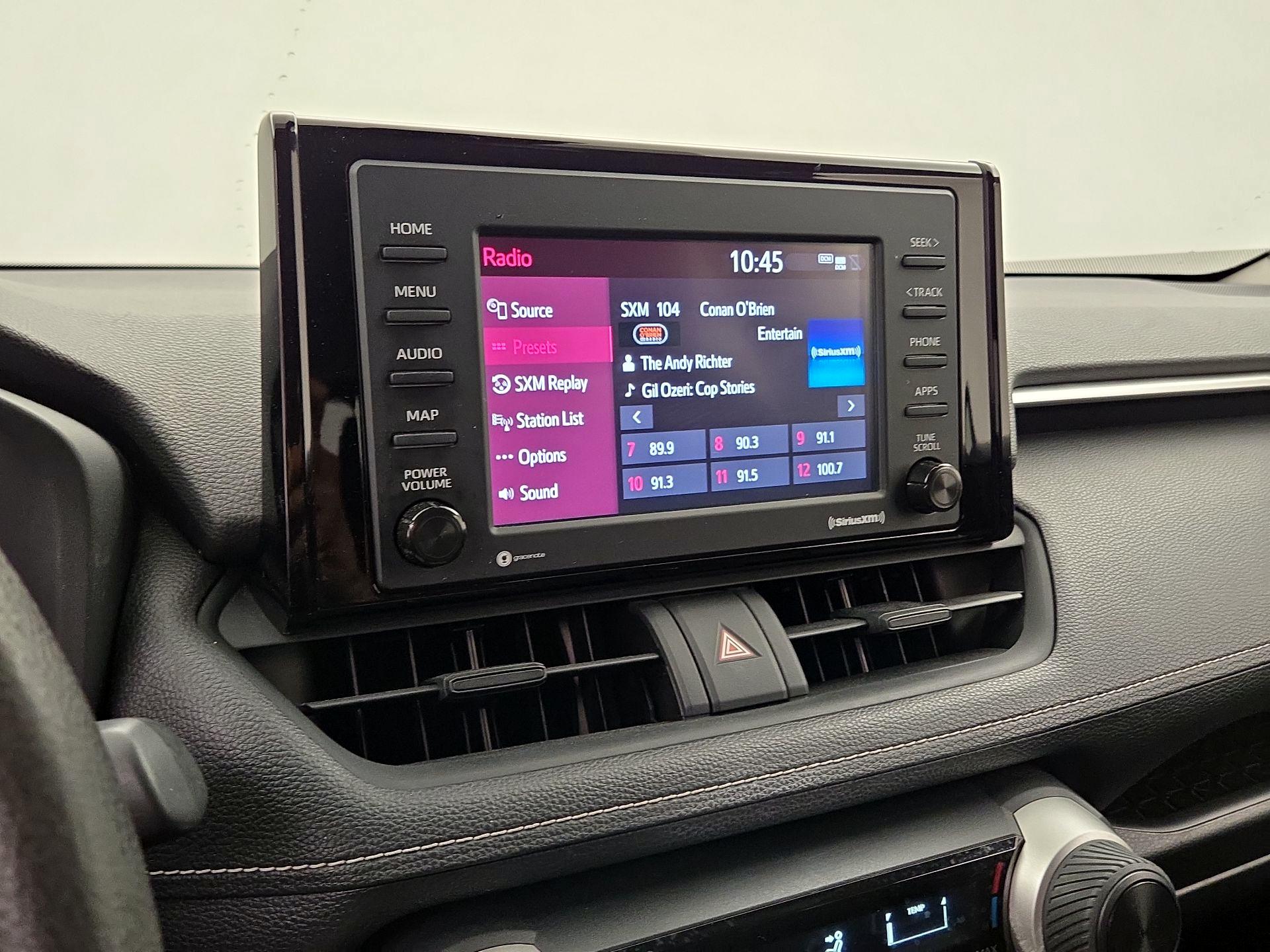 Thumbnail: 2021 Toyota RAV4 - 15