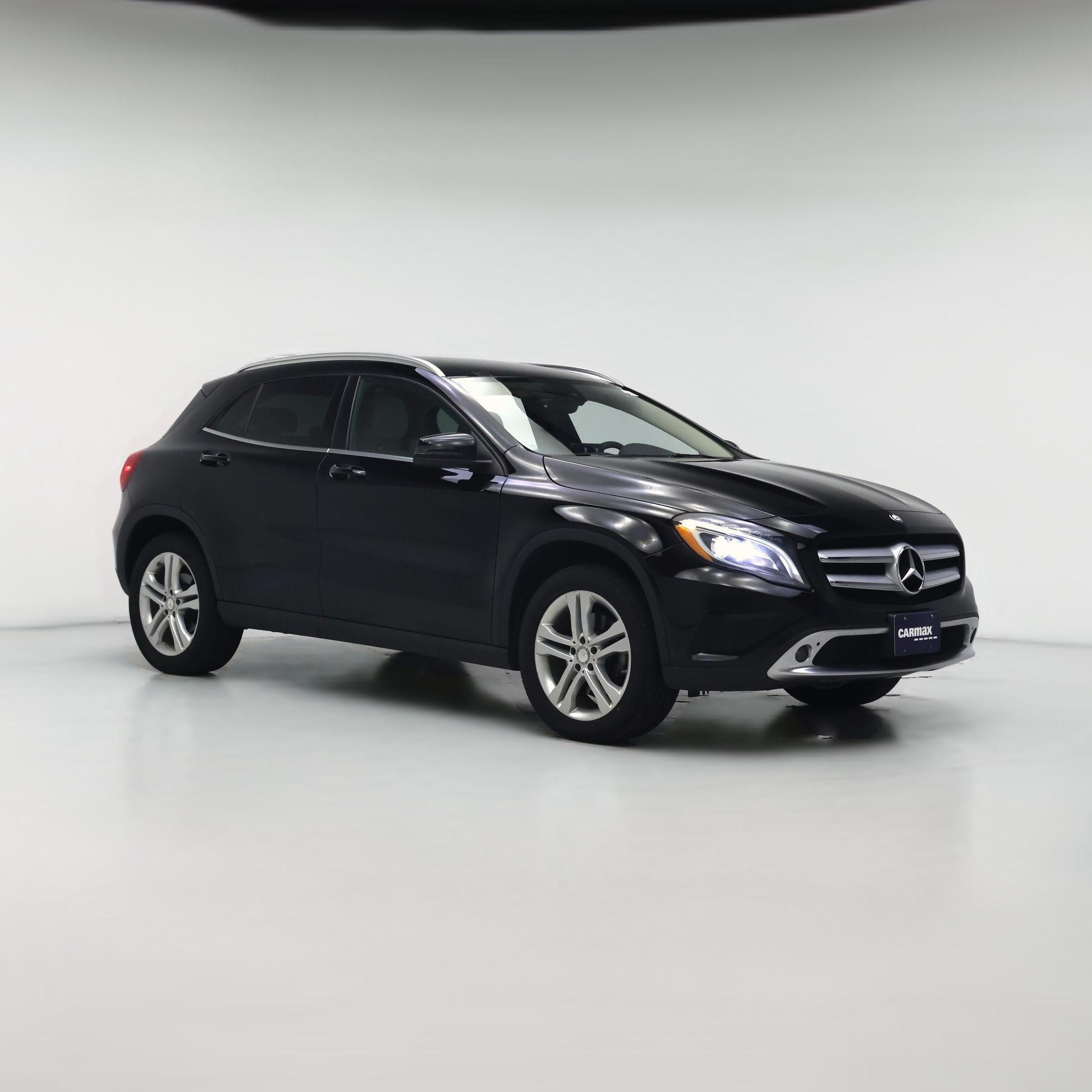 Thumbnail: 2017 Mercedes-Benz GLA - 1