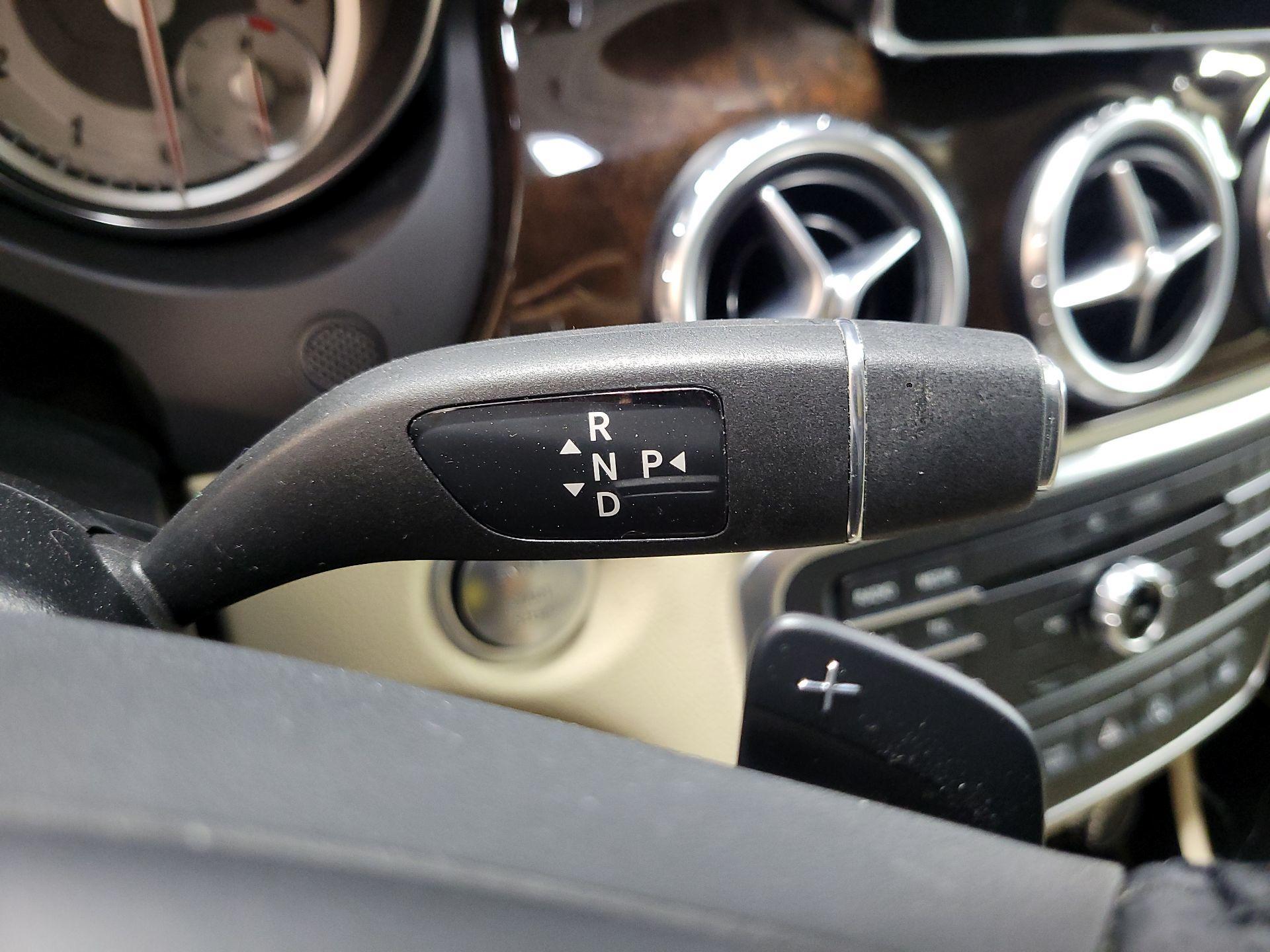 Thumbnail: 2017 Mercedes-Benz GLA - 18
