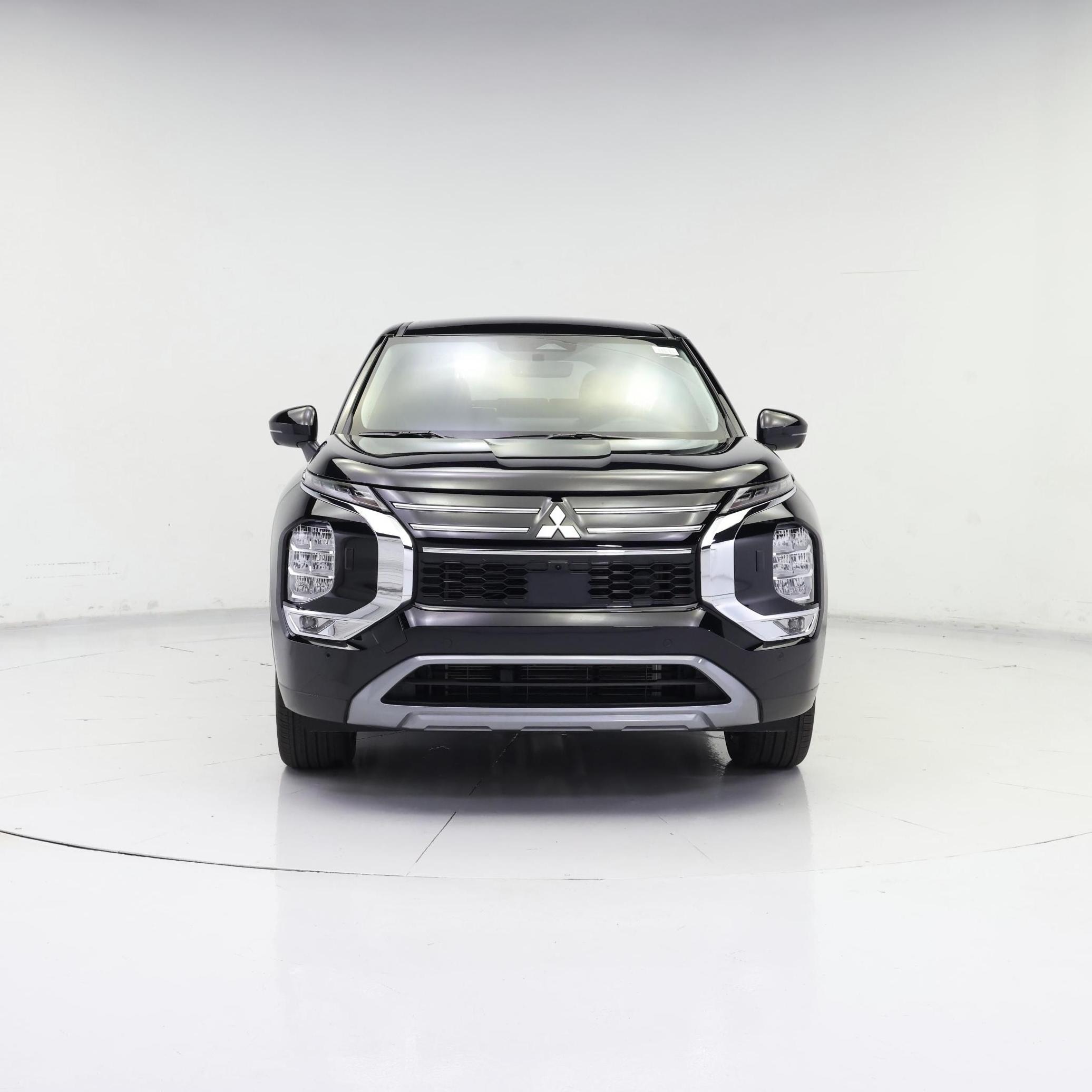 Thumbnail: 2025 Mitsubishi Outlander - 5
