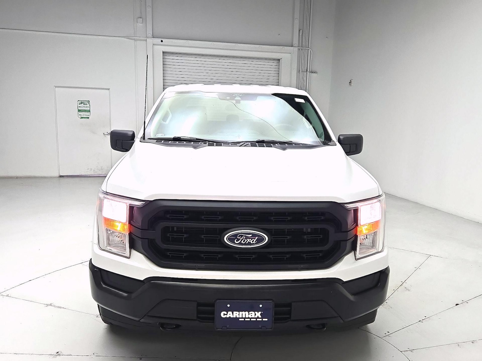 2022 Ford F-150 XL - Photo 2