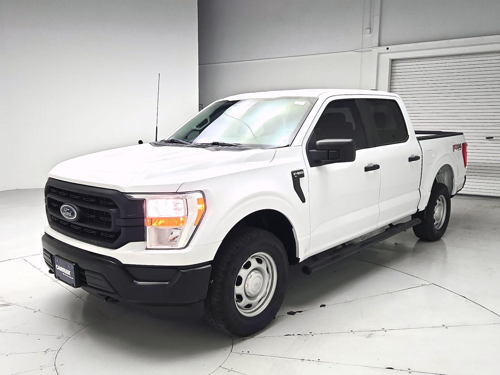 2022 Ford F-150 XL - Photo 3
