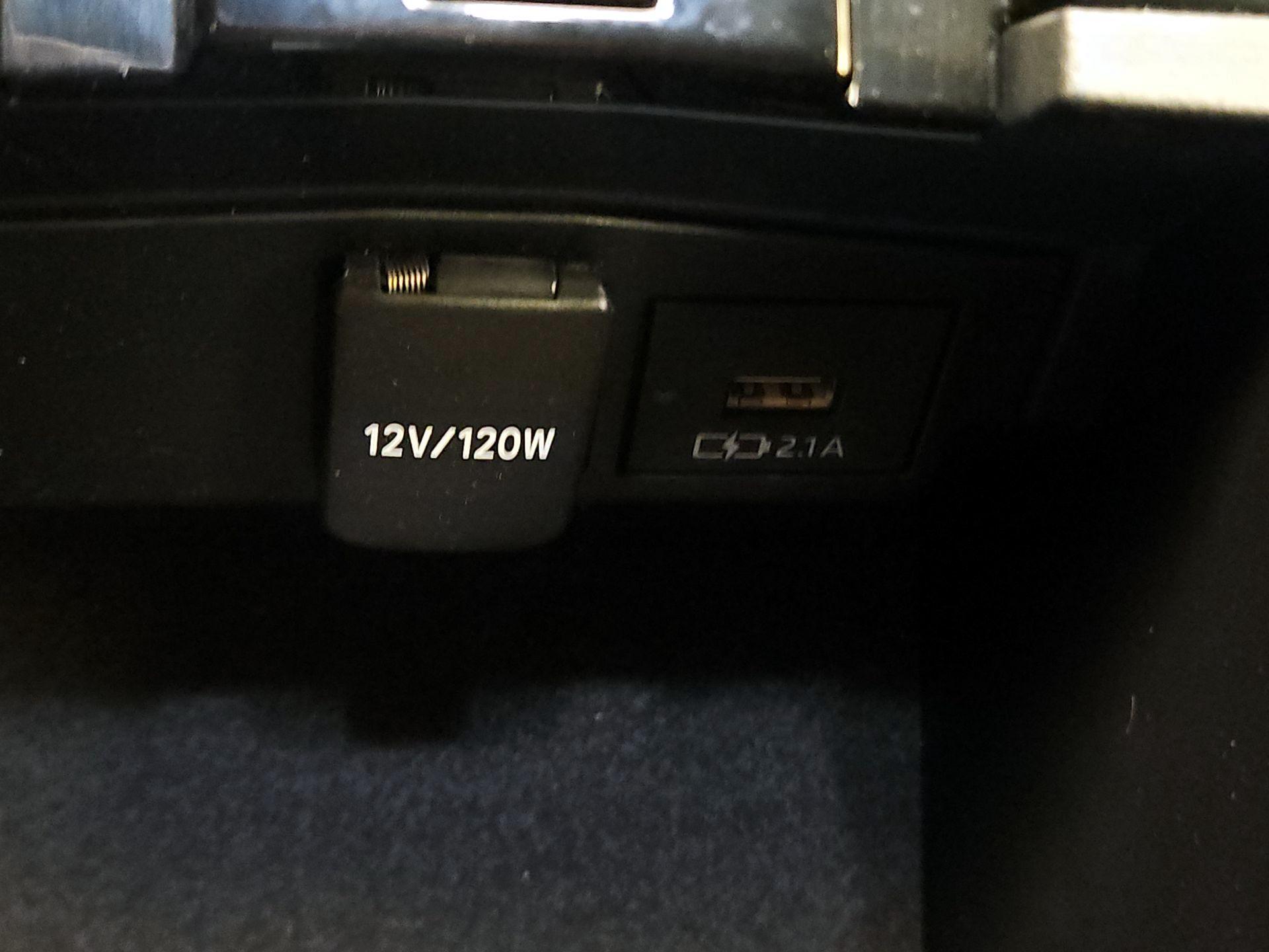 Thumbnail: 2021 Toyota Corolla - 18