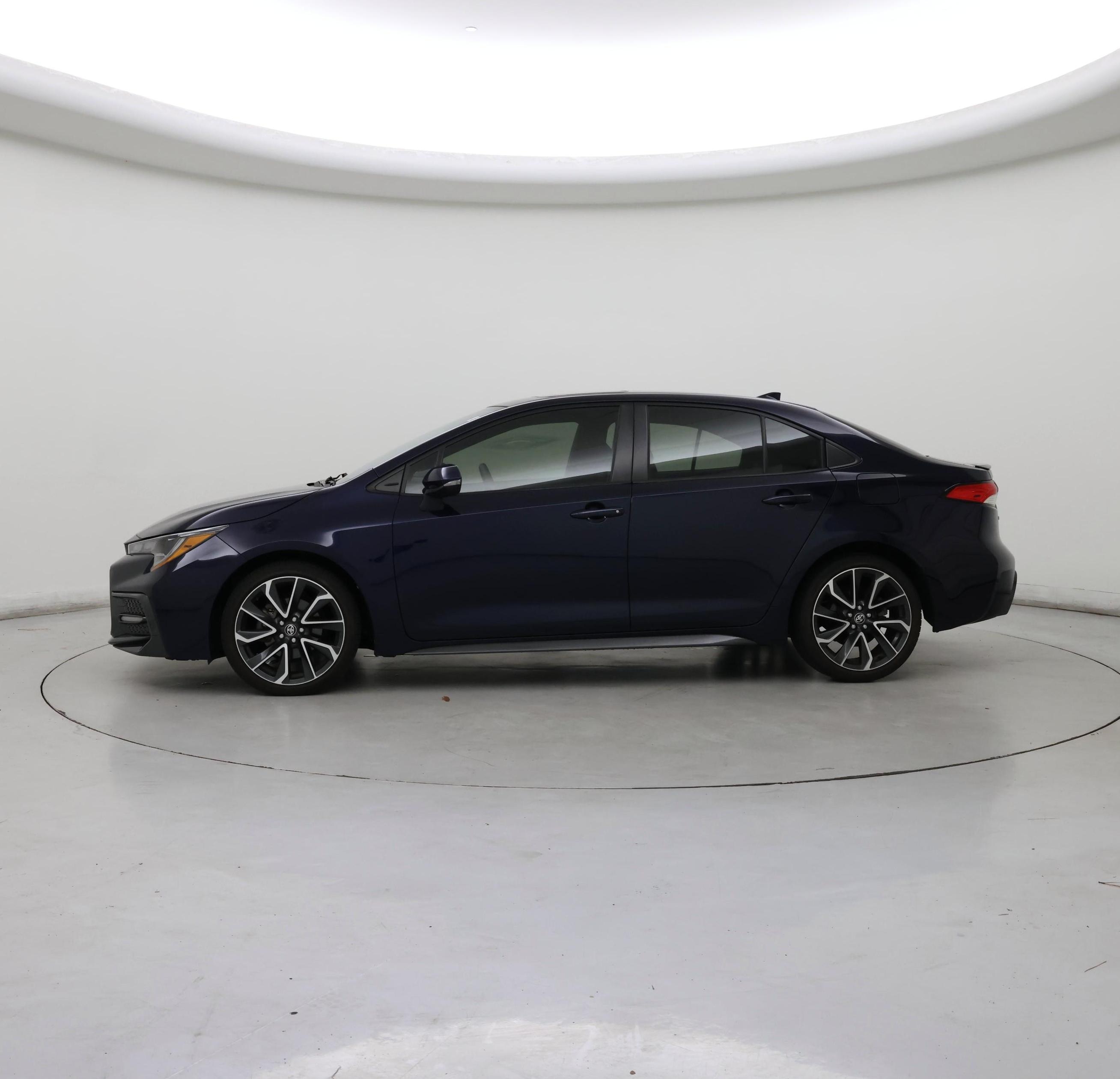 Thumbnail: 2021 Toyota Corolla - 3