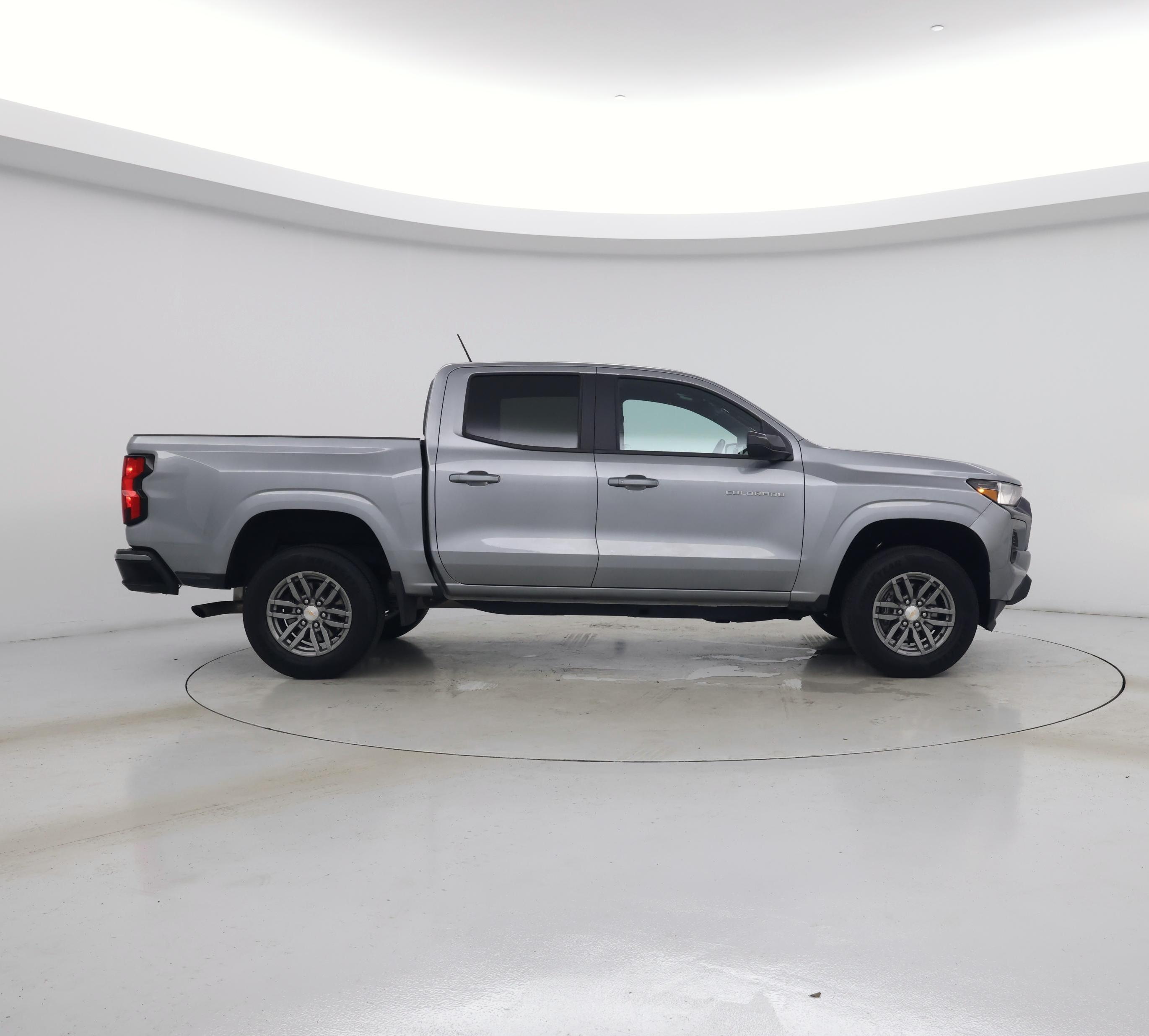Thumbnail: 2023 Chevrolet Colorado - 7