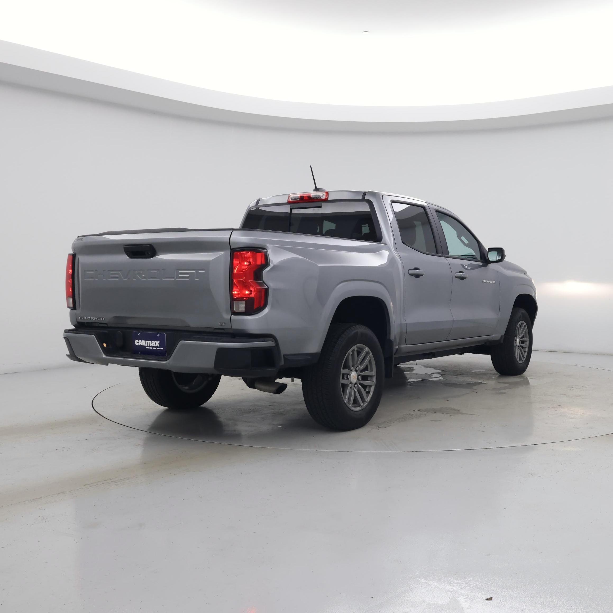 Thumbnail: 2023 Chevrolet Colorado - 8