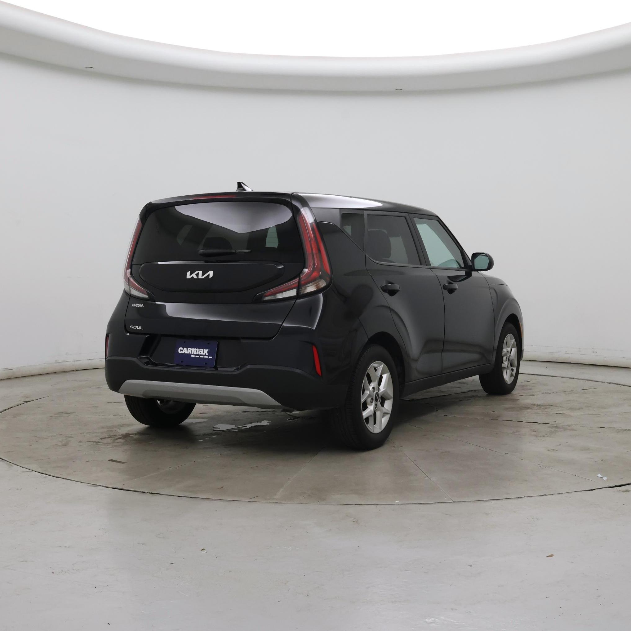 Thumbnail: 2023 Kia Soul - 8