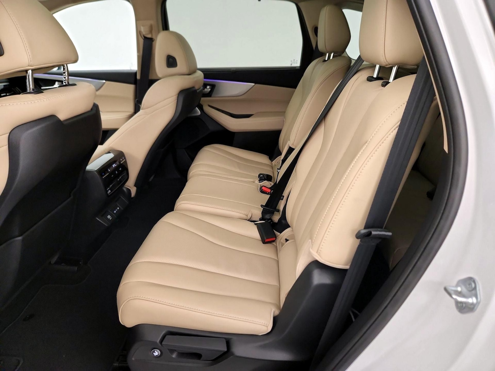 Rear Air Conditioning