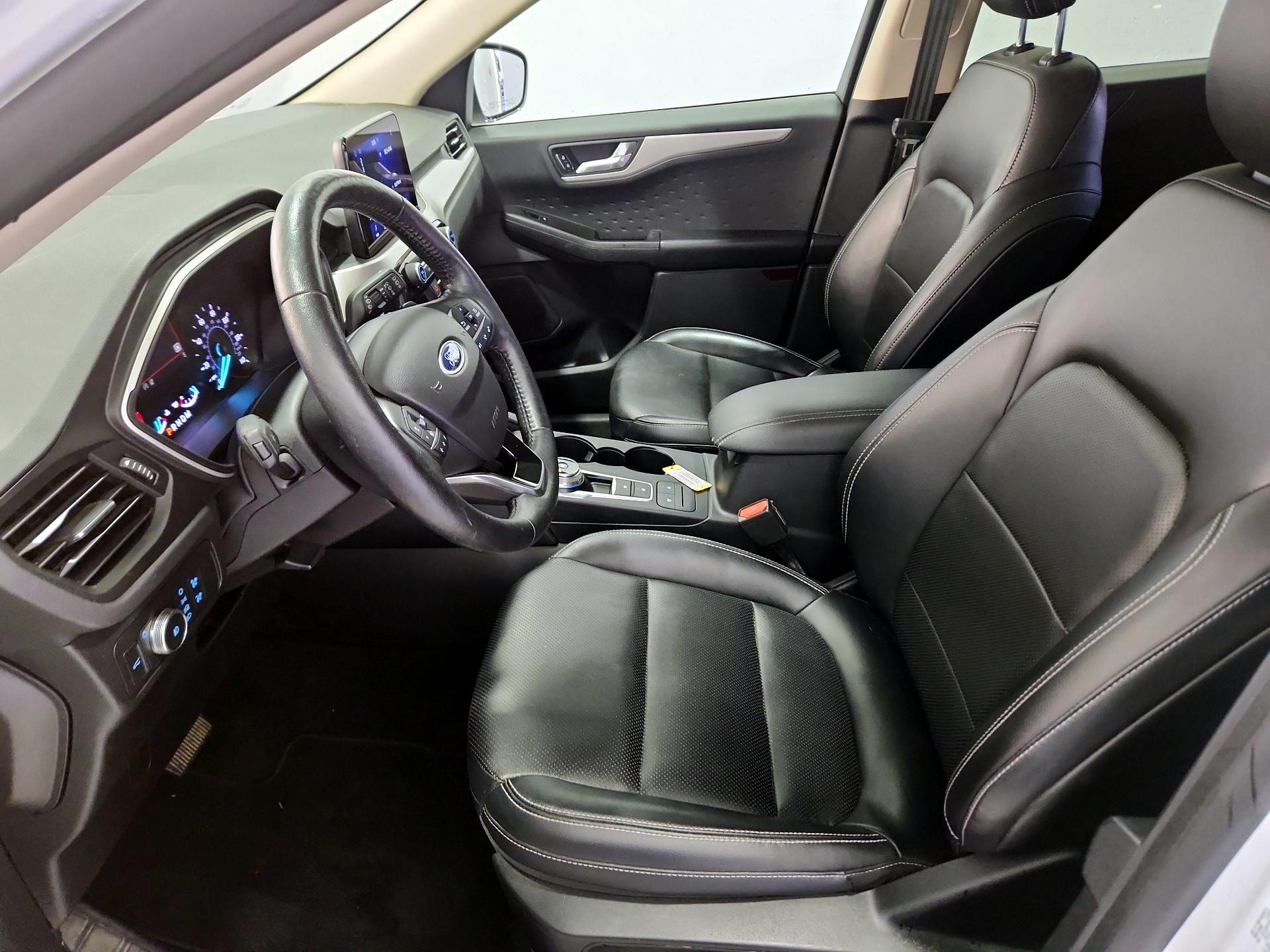 Thumbnail: 2020 Ford Escape - 11
