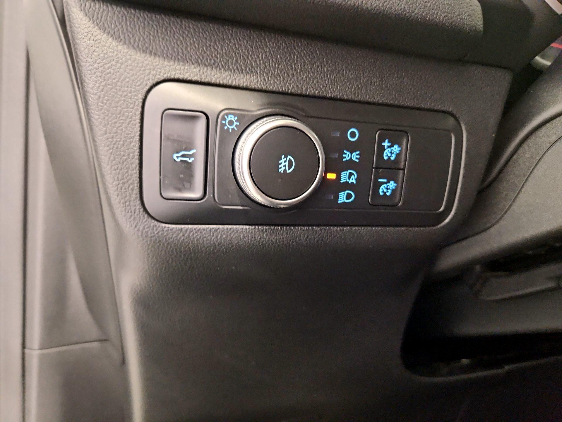 Thumbnail: 2020 Ford Escape - 13