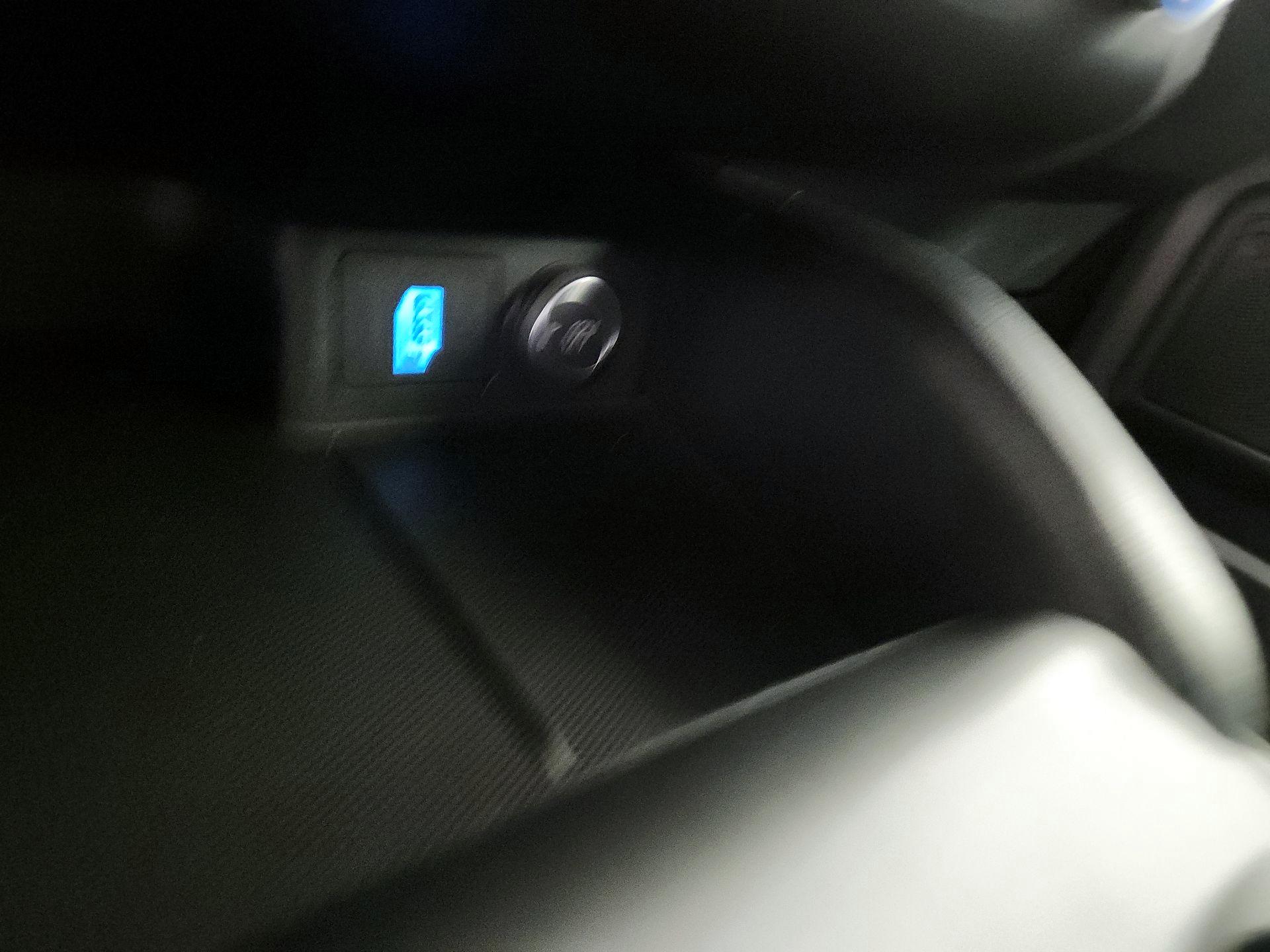 Thumbnail: 2020 Ford Escape - 18