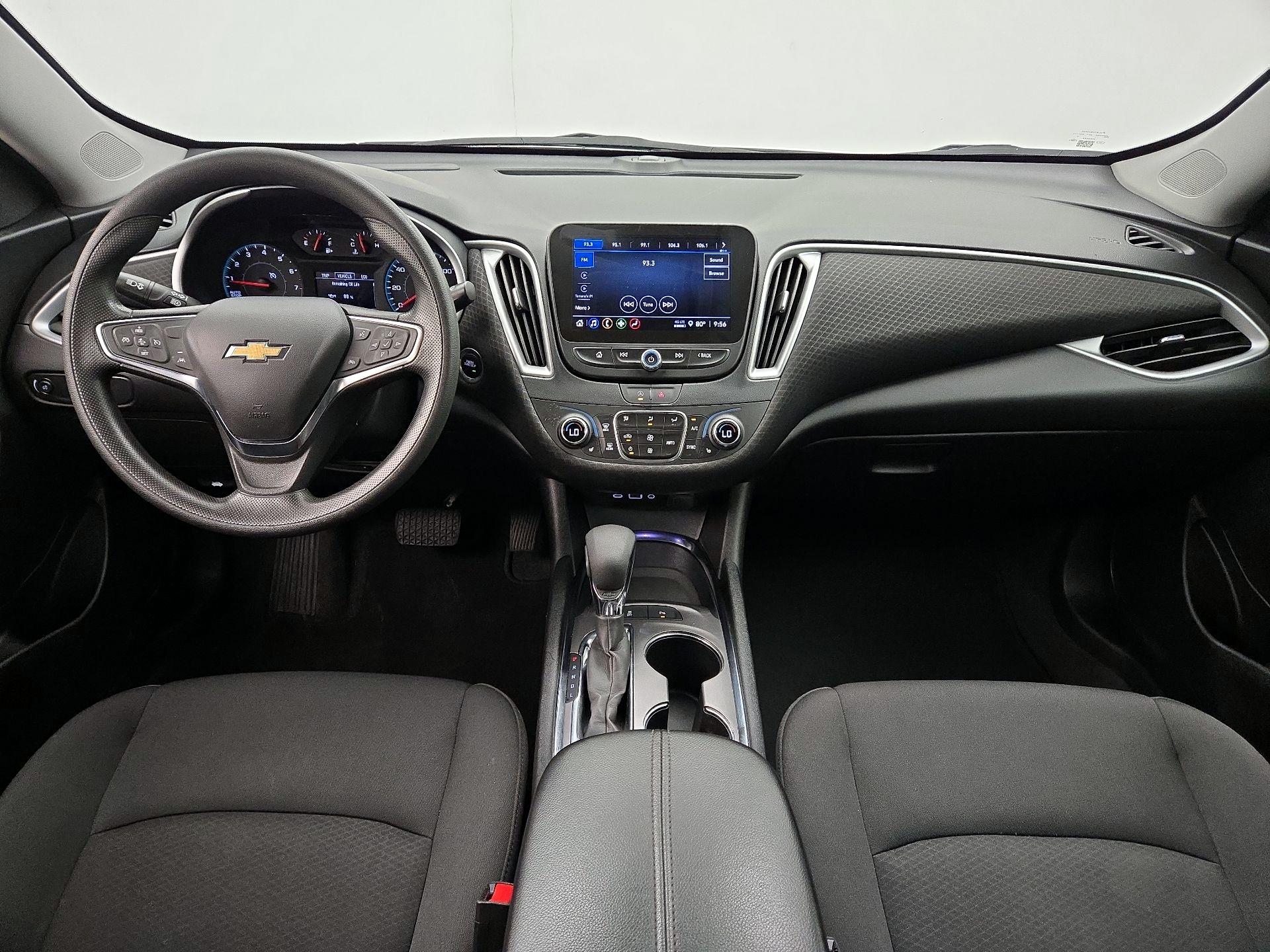 Thumbnail: 2024 Chevrolet Malibu - 9