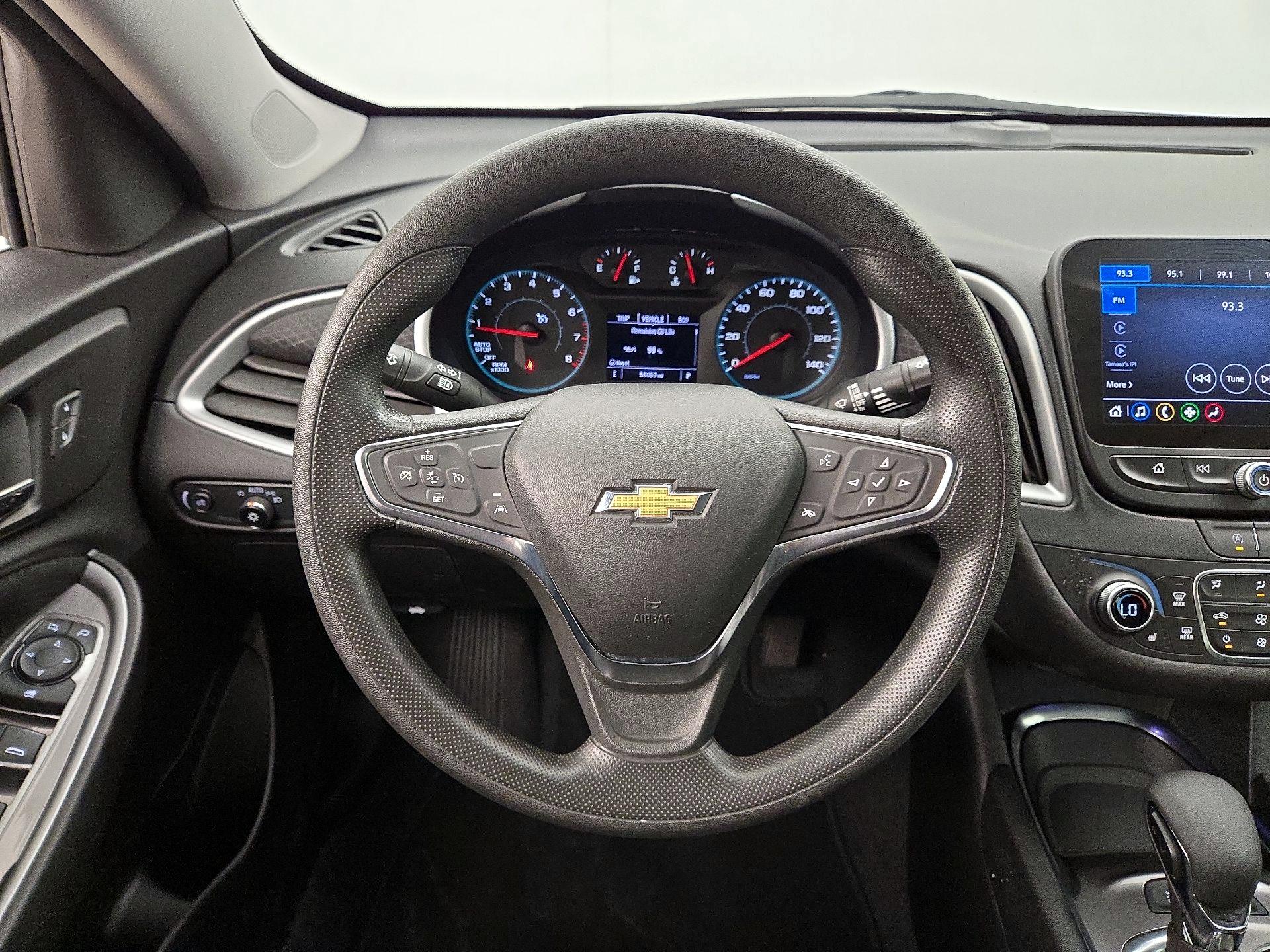 Thumbnail: 2024 Chevrolet Malibu - 10