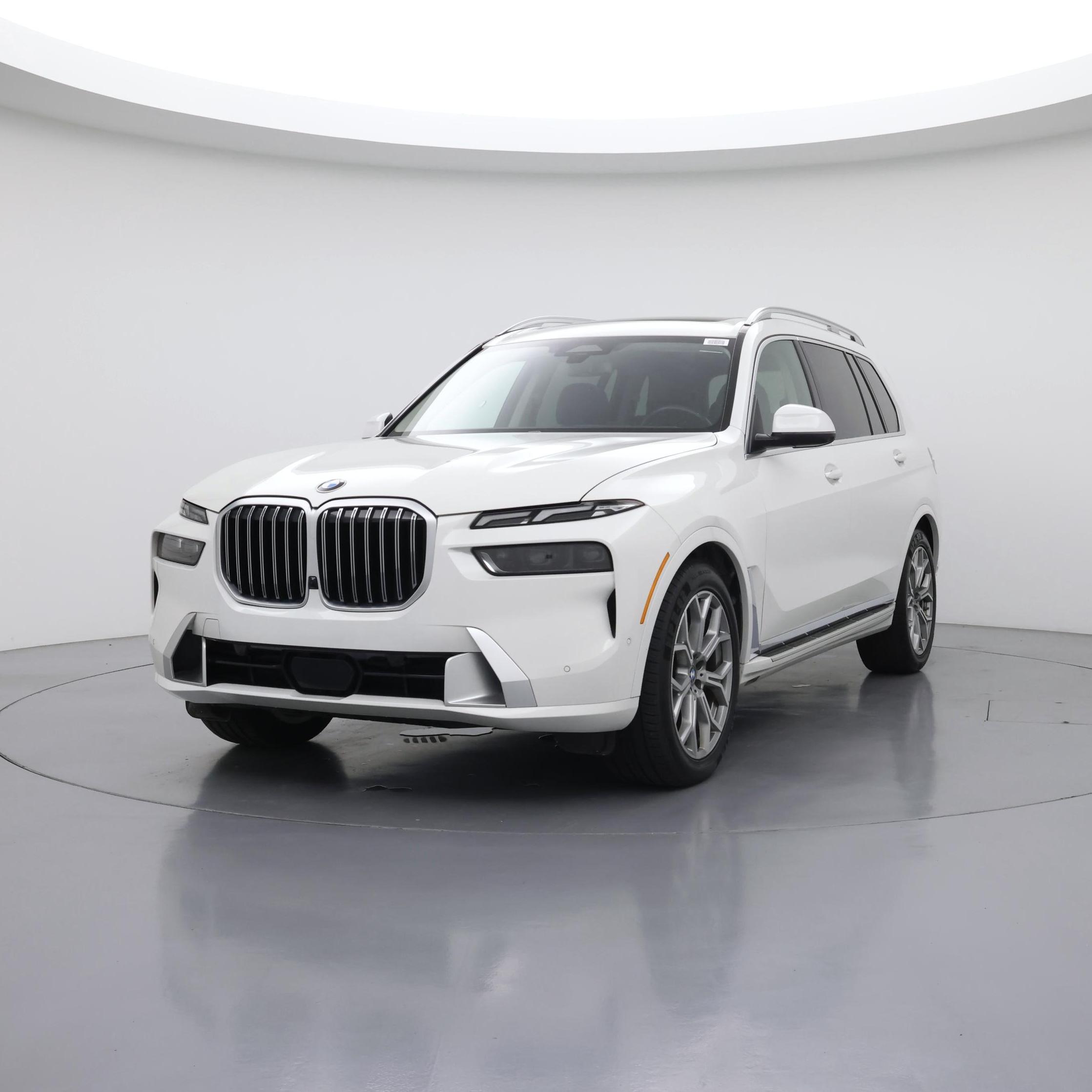 Thumbnail: 2025 BMW X7 - 4