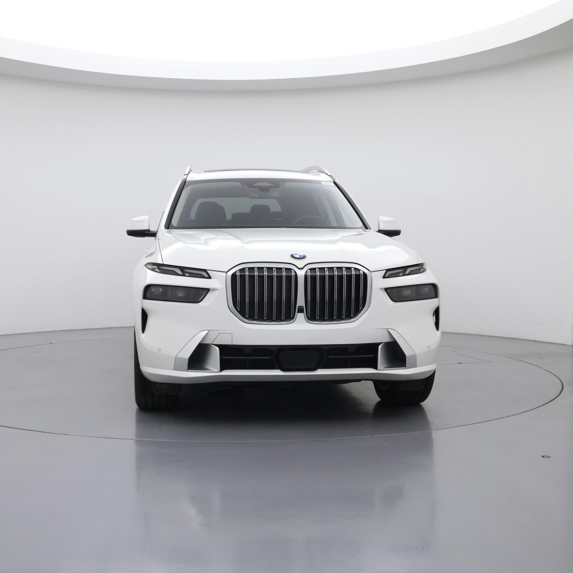 Thumbnail: 2025 BMW X7 - 5