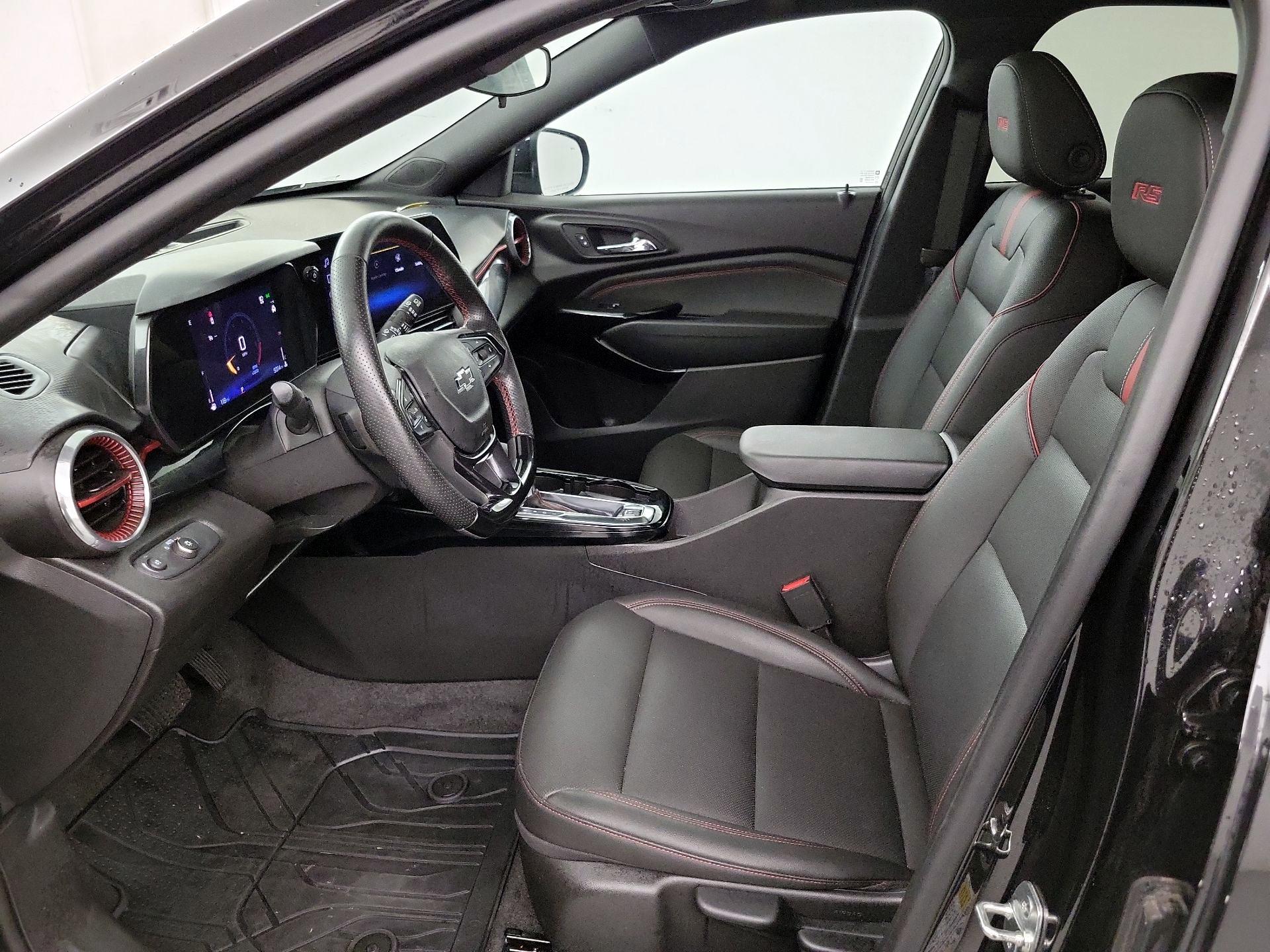 Thumbnail: 2025 Chevrolet Trax - 9