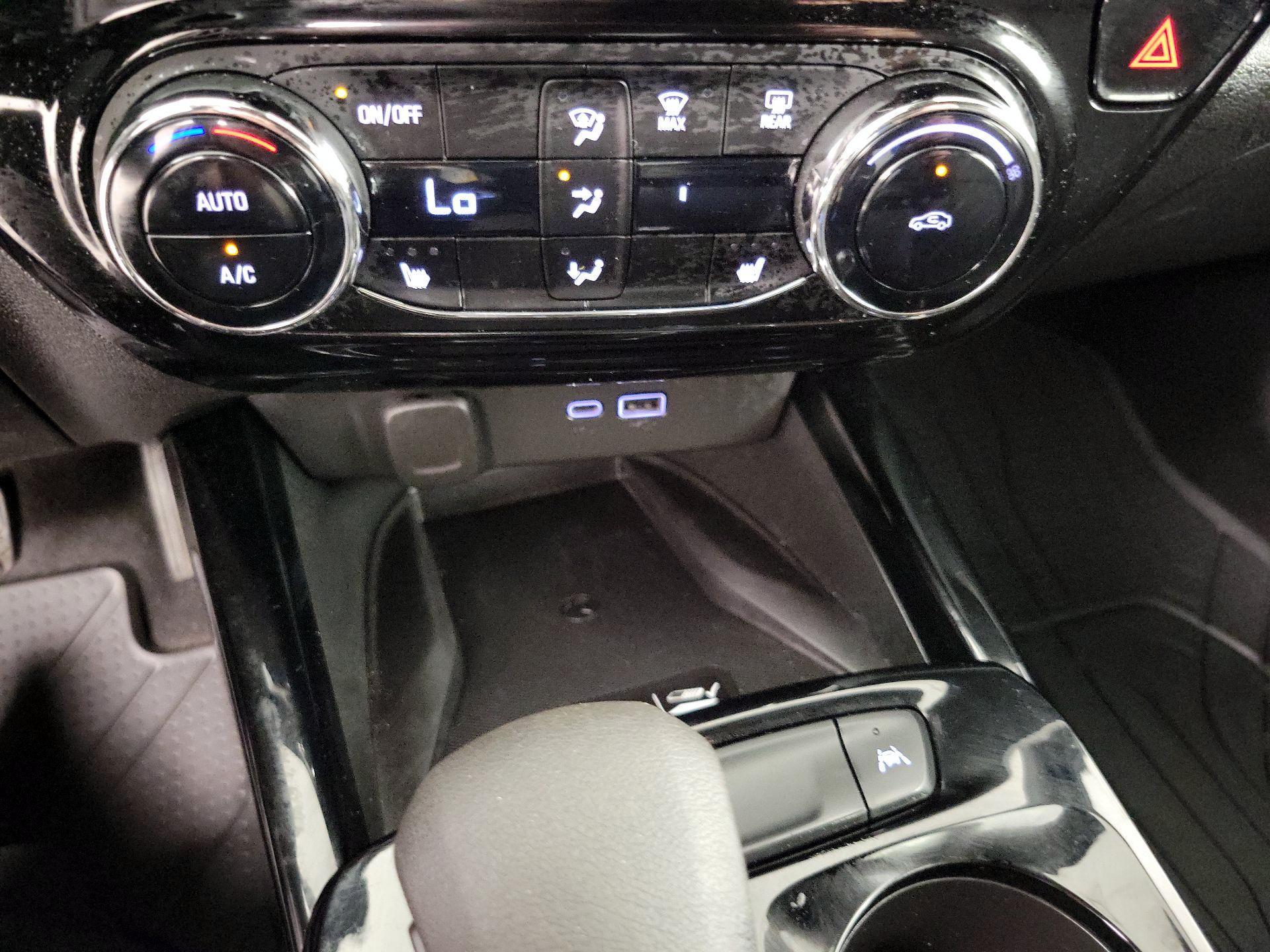 Thumbnail: 2025 Chevrolet Trax - 14