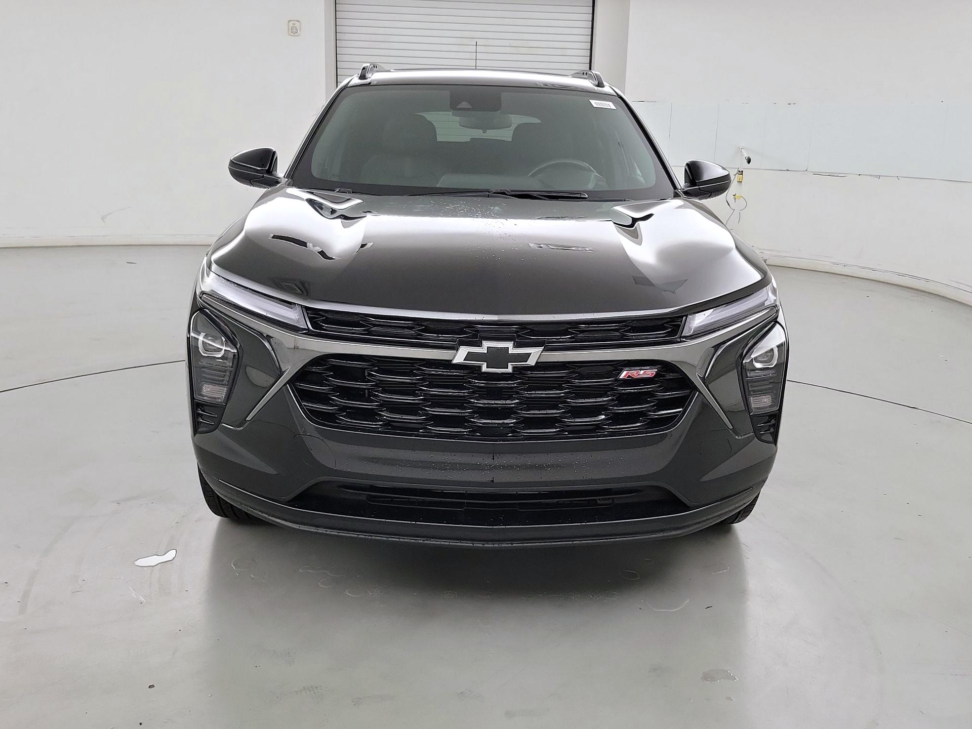 Thumbnail: 2025 Chevrolet Trax - 2