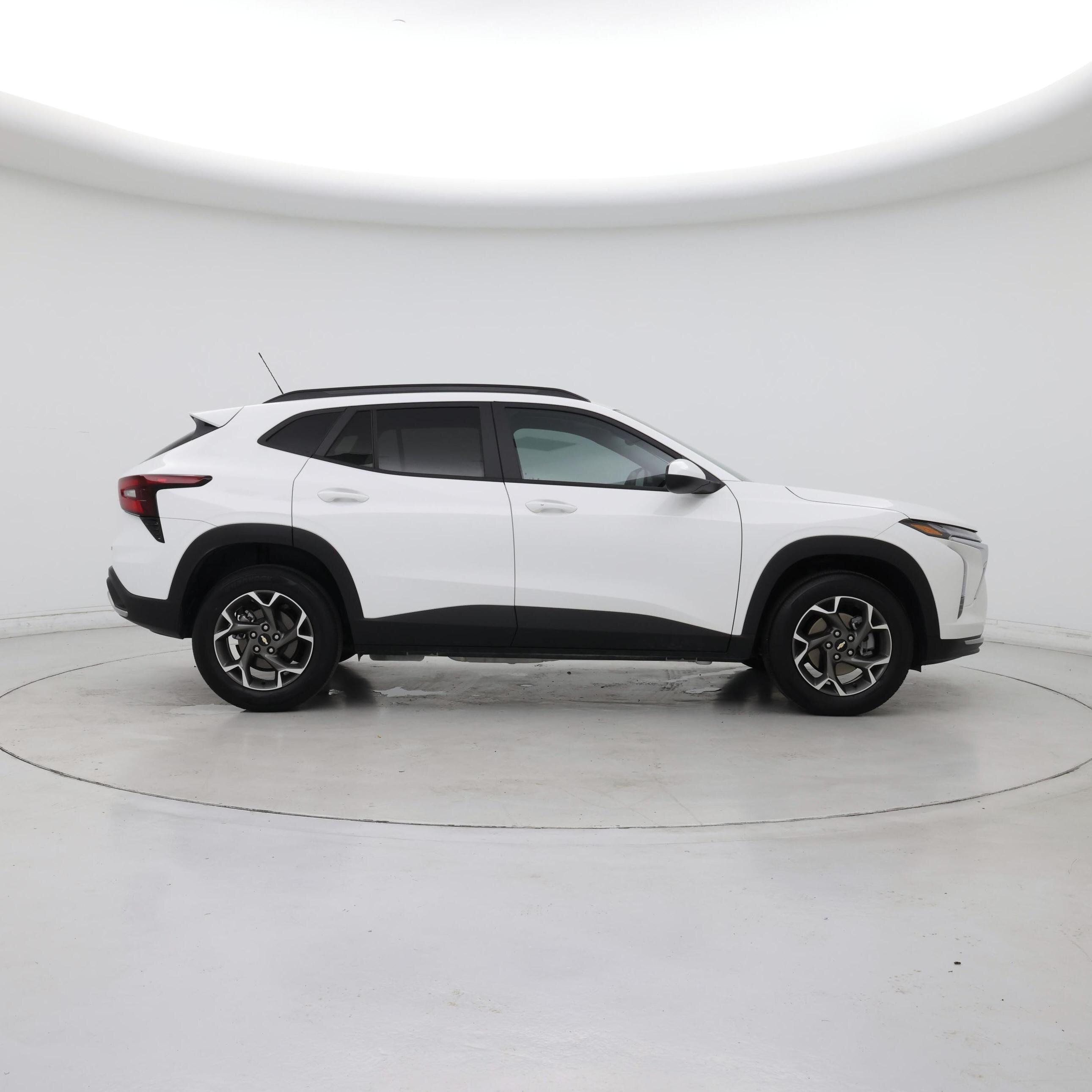 Thumbnail: 2025 Chevrolet Trax - 7