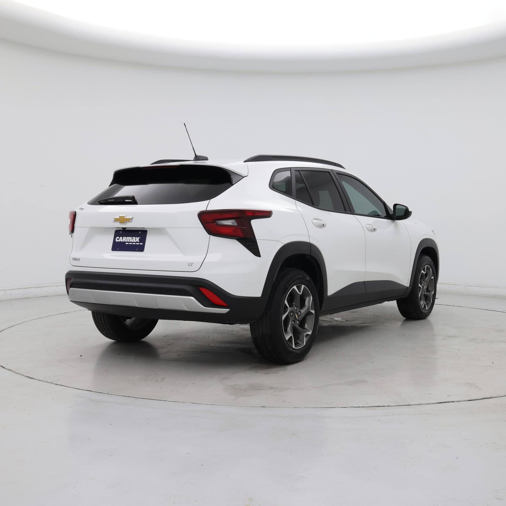 Thumbnail: 2025 Chevrolet Trax - 8