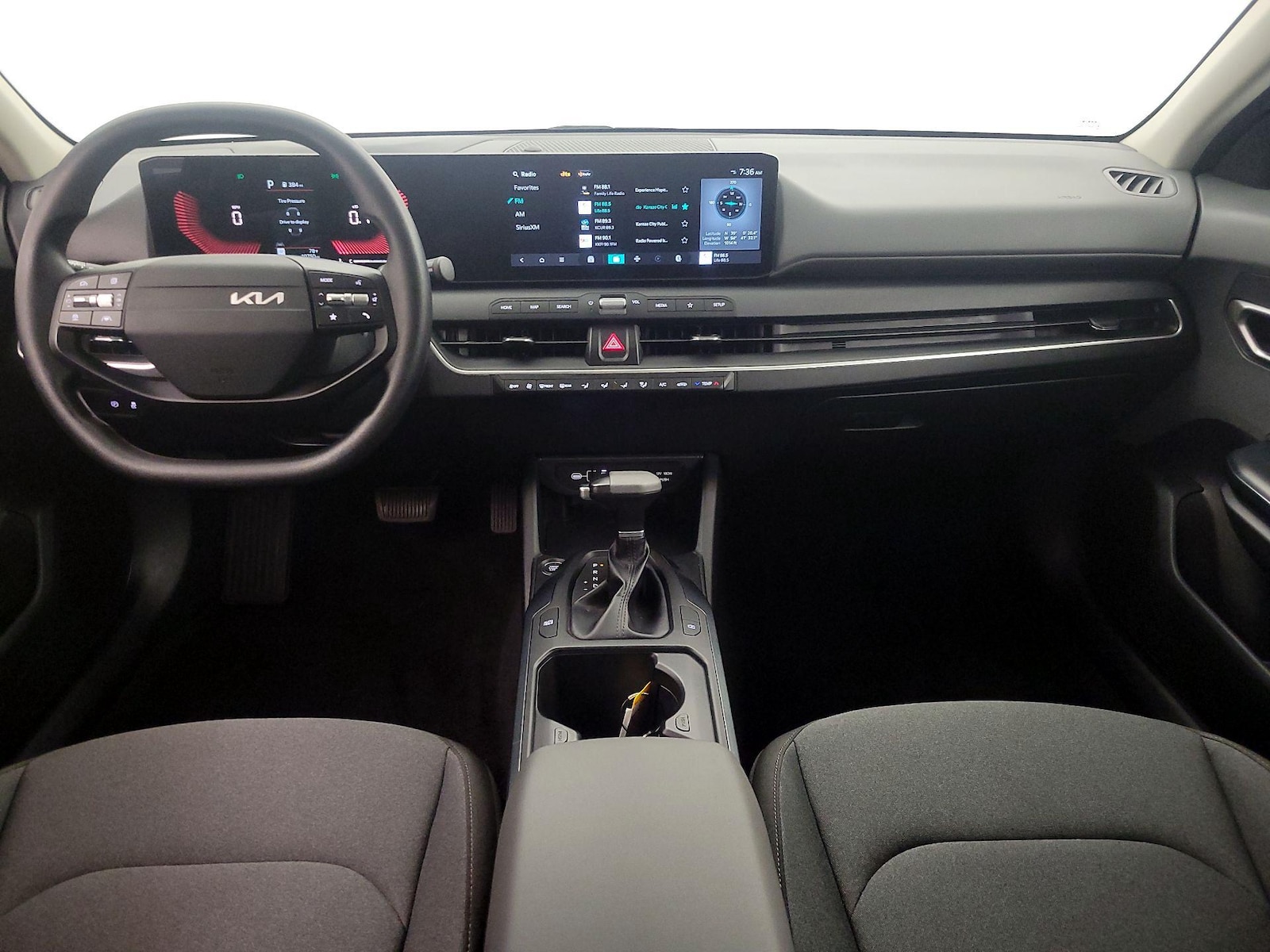 2025 Kia K4 LX - Photo 10