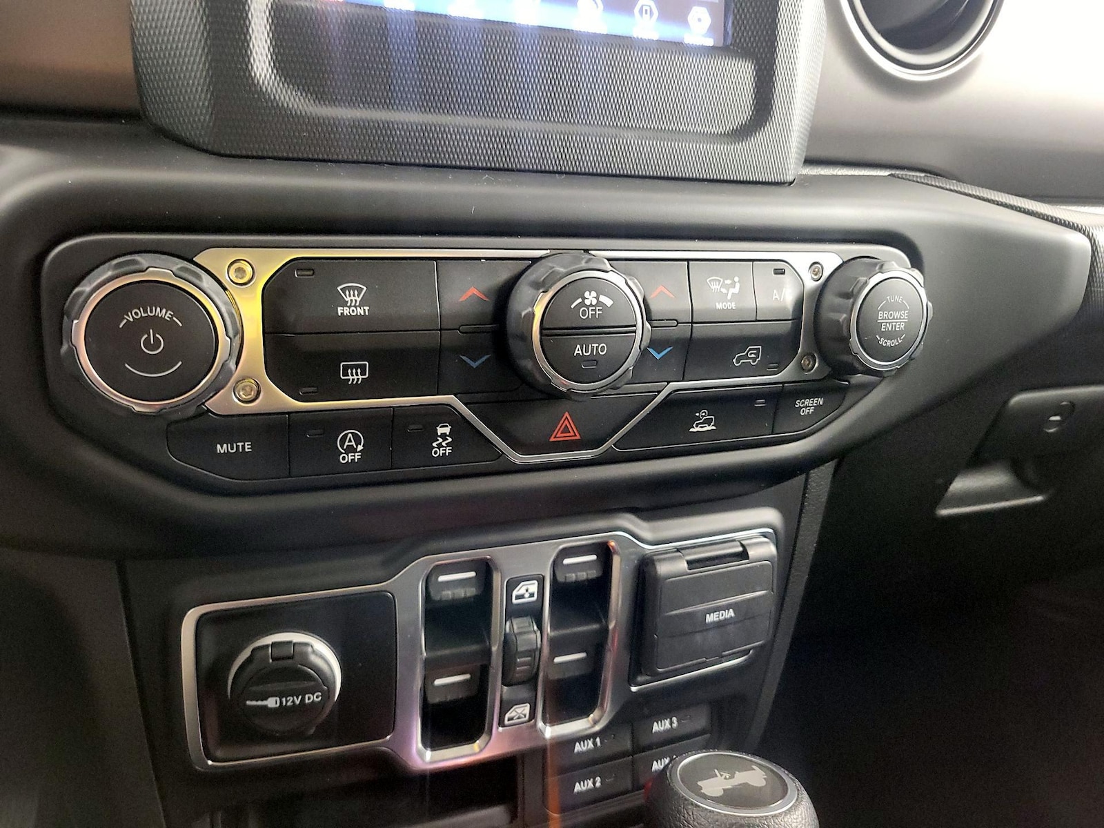 2021 Jeep Wrangler Unlimited Sport - Photo 17