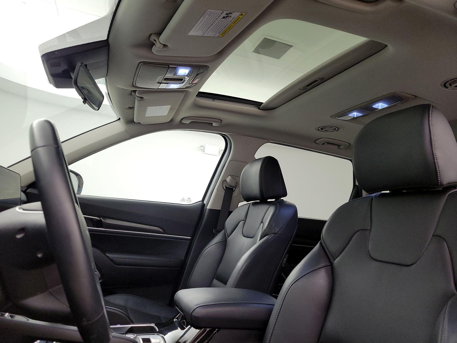Thumbnail: 2025 Kia Telluride - 19