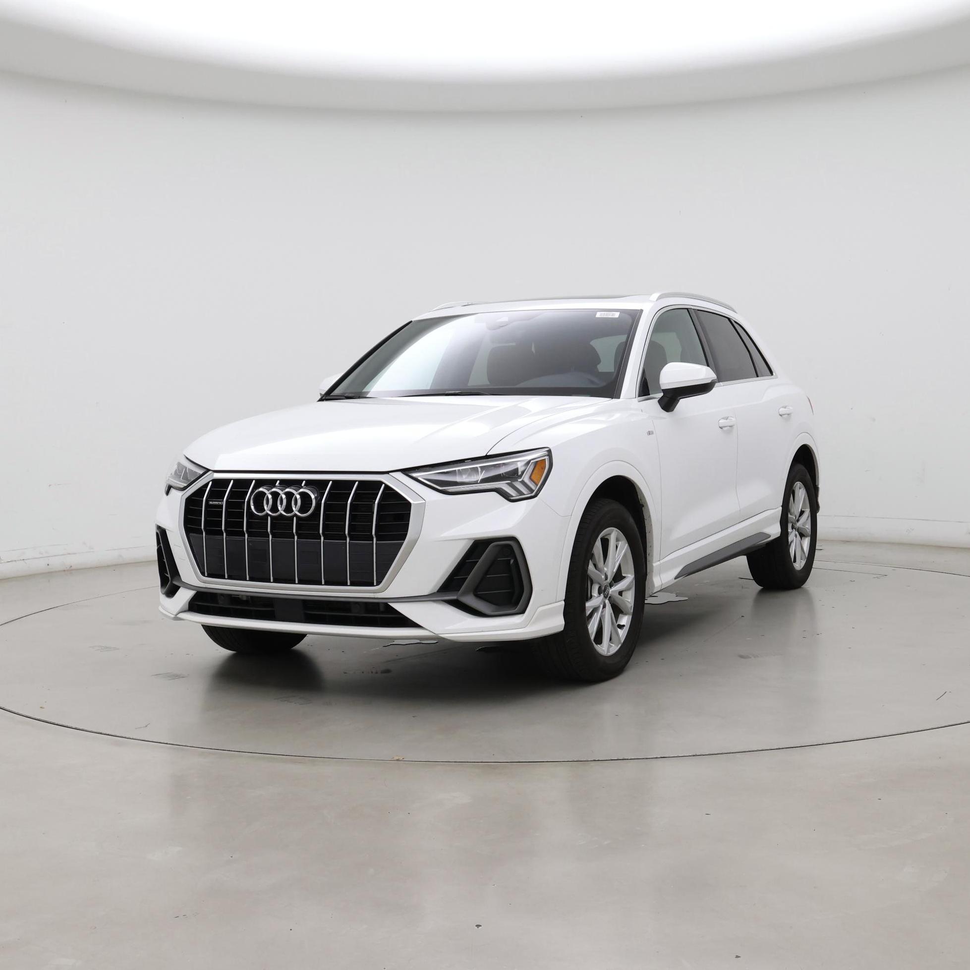 Thumbnail: 2025 Audi Q3 - 4
