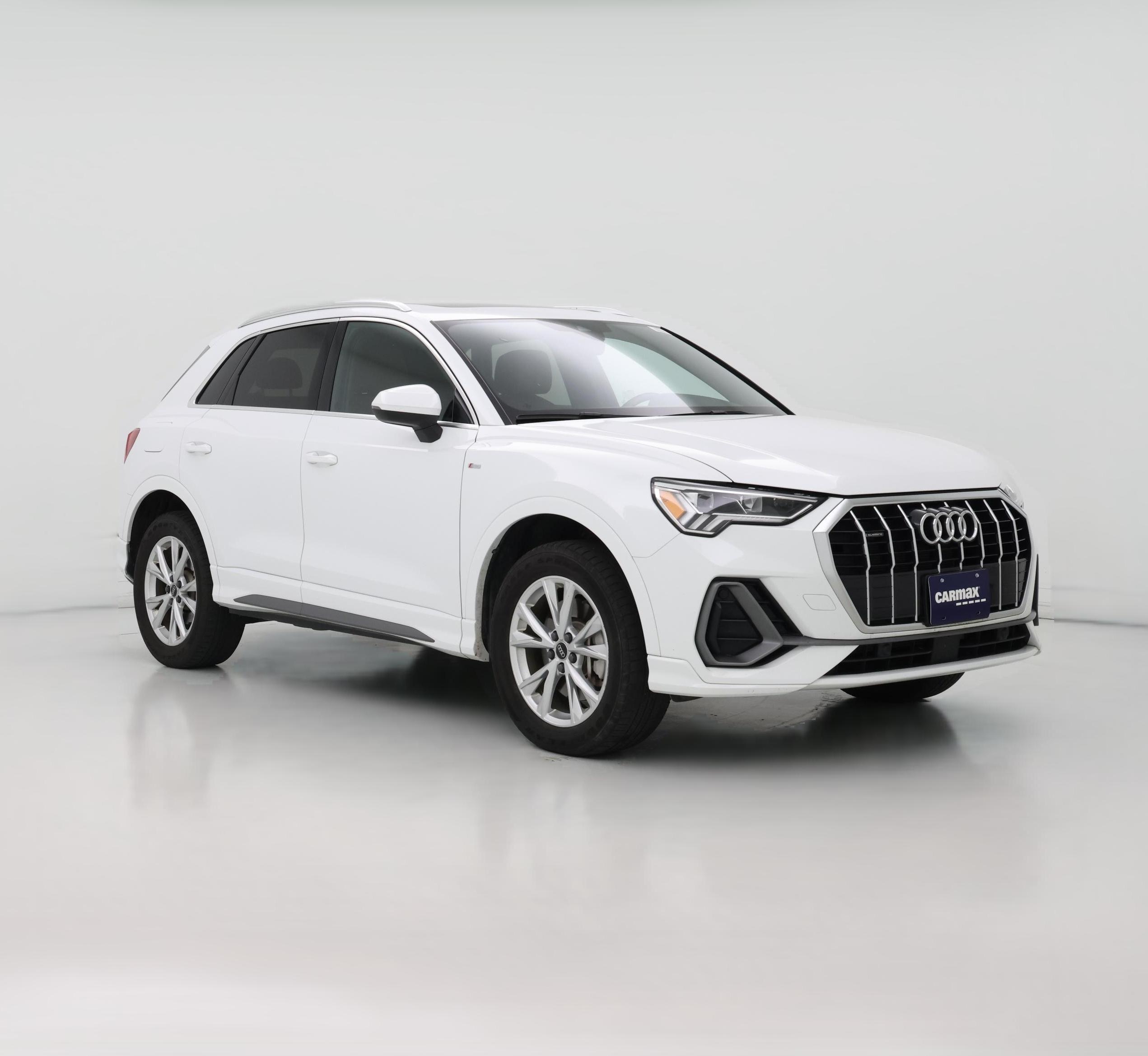 Thumbnail: 2025 Audi Q3 - 1