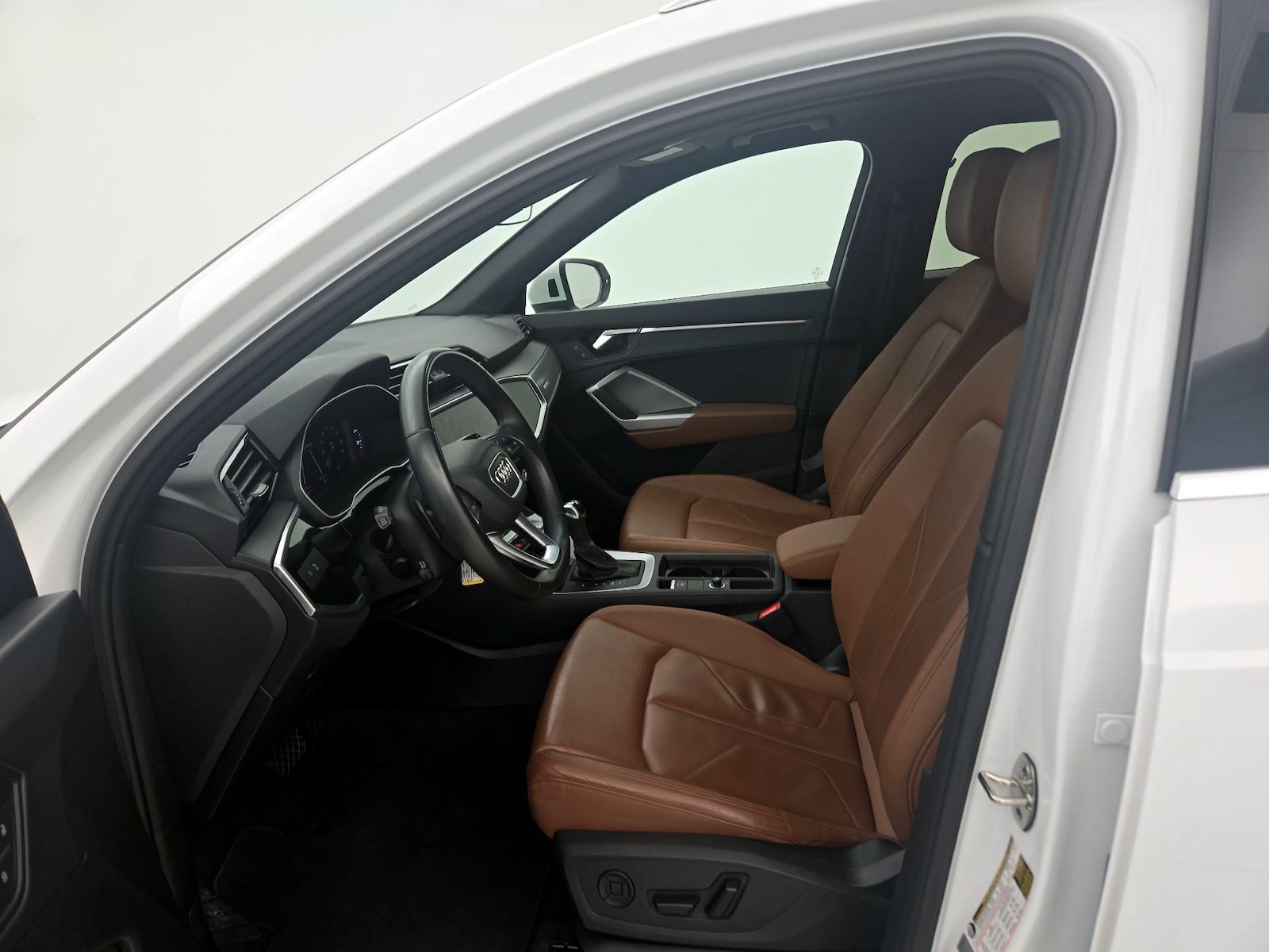 2025 Audi Q3 S Line Premium - Photo 12
