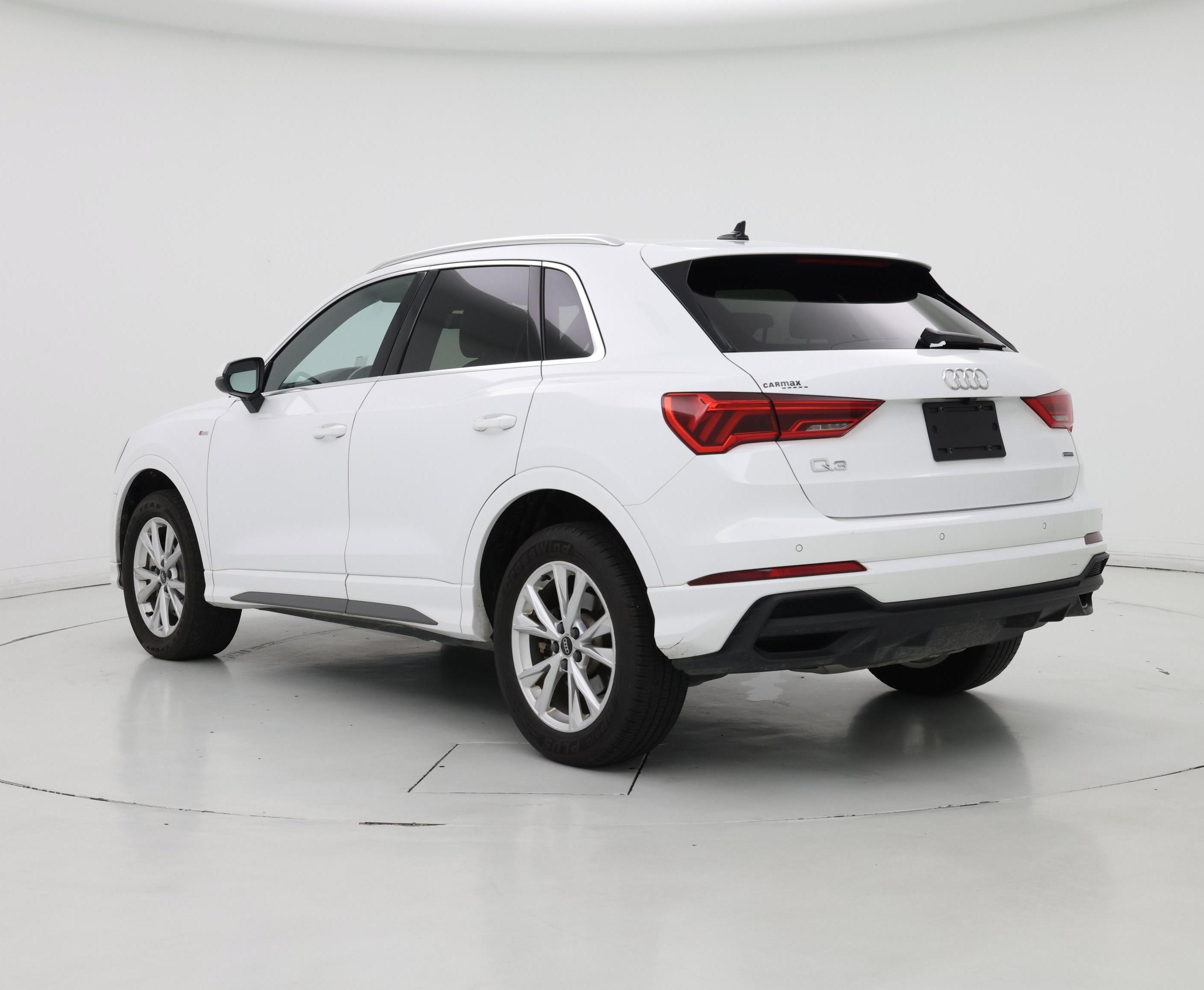 Thumbnail: 2025 Audi Q3 - 2