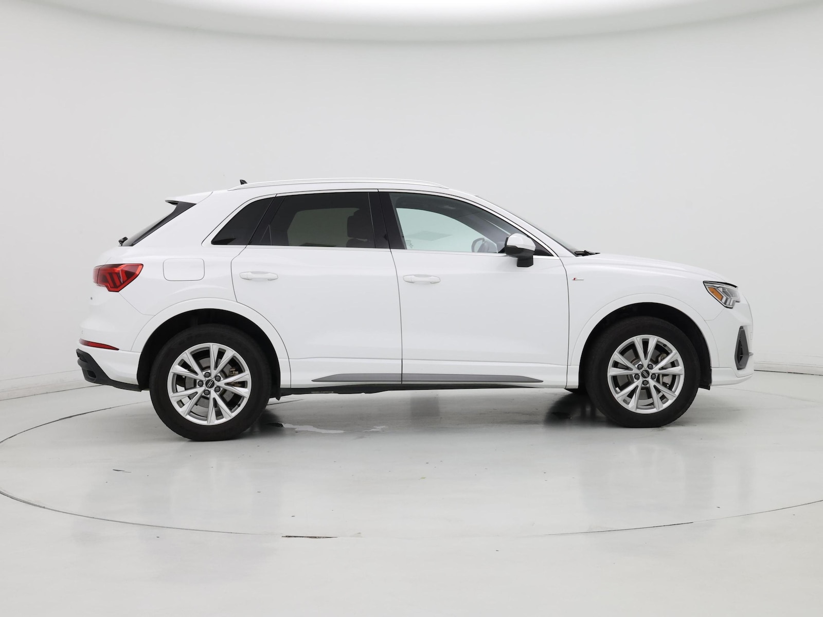 2025 Audi Q3 S Line Premium - Photo 8