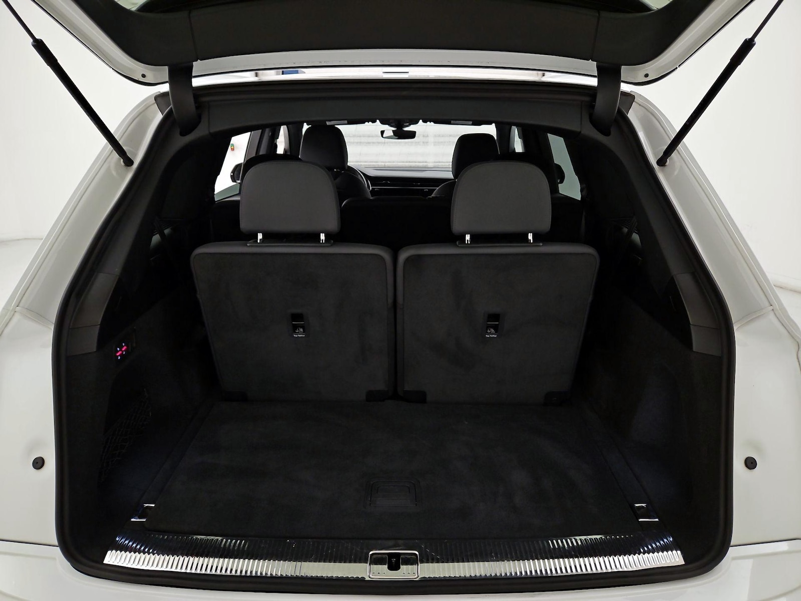 2025 Audi Q7 Premium Plus - Photo 23