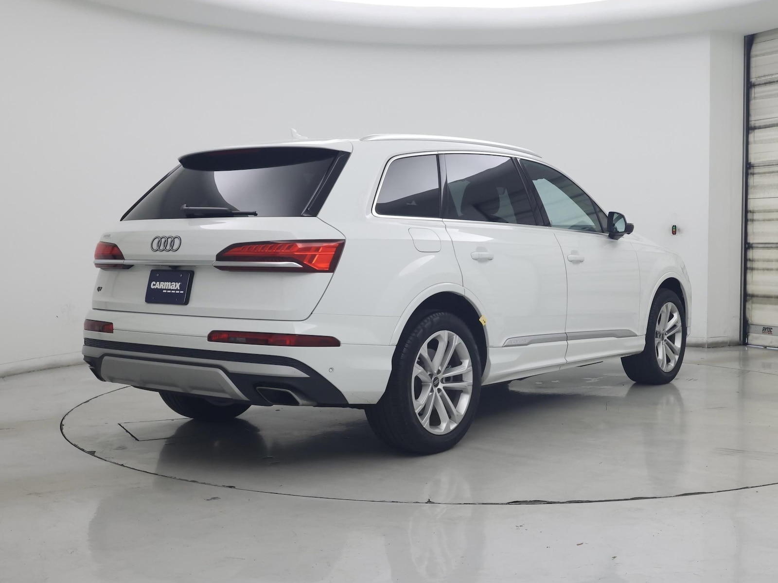 2025 Audi Q7 Premium Plus - Photo 9
