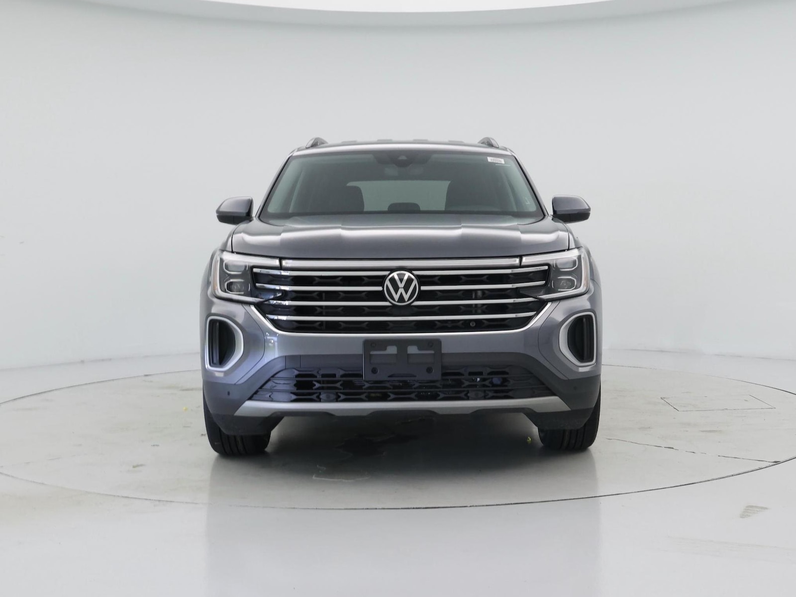 2025 Volkswagen Atlas SE w/Tech - Photo 6