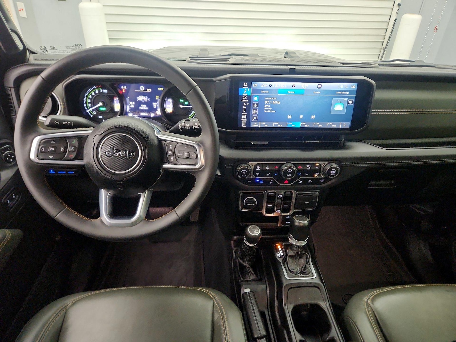 2024 Jeep Wrangler 4xe High Altitude 4XE - Photo 10