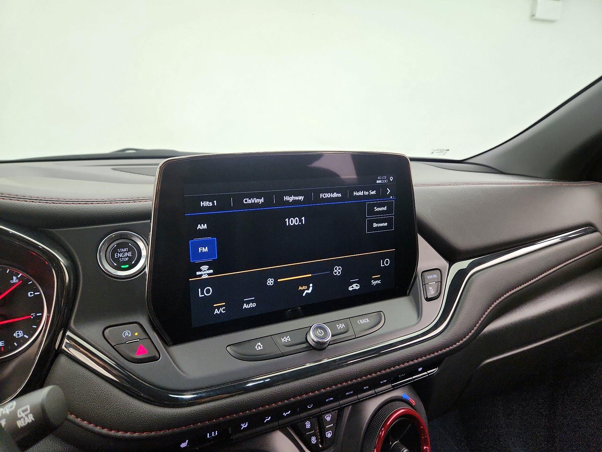 Thumbnail: 2025 Chevrolet Blazer - 16