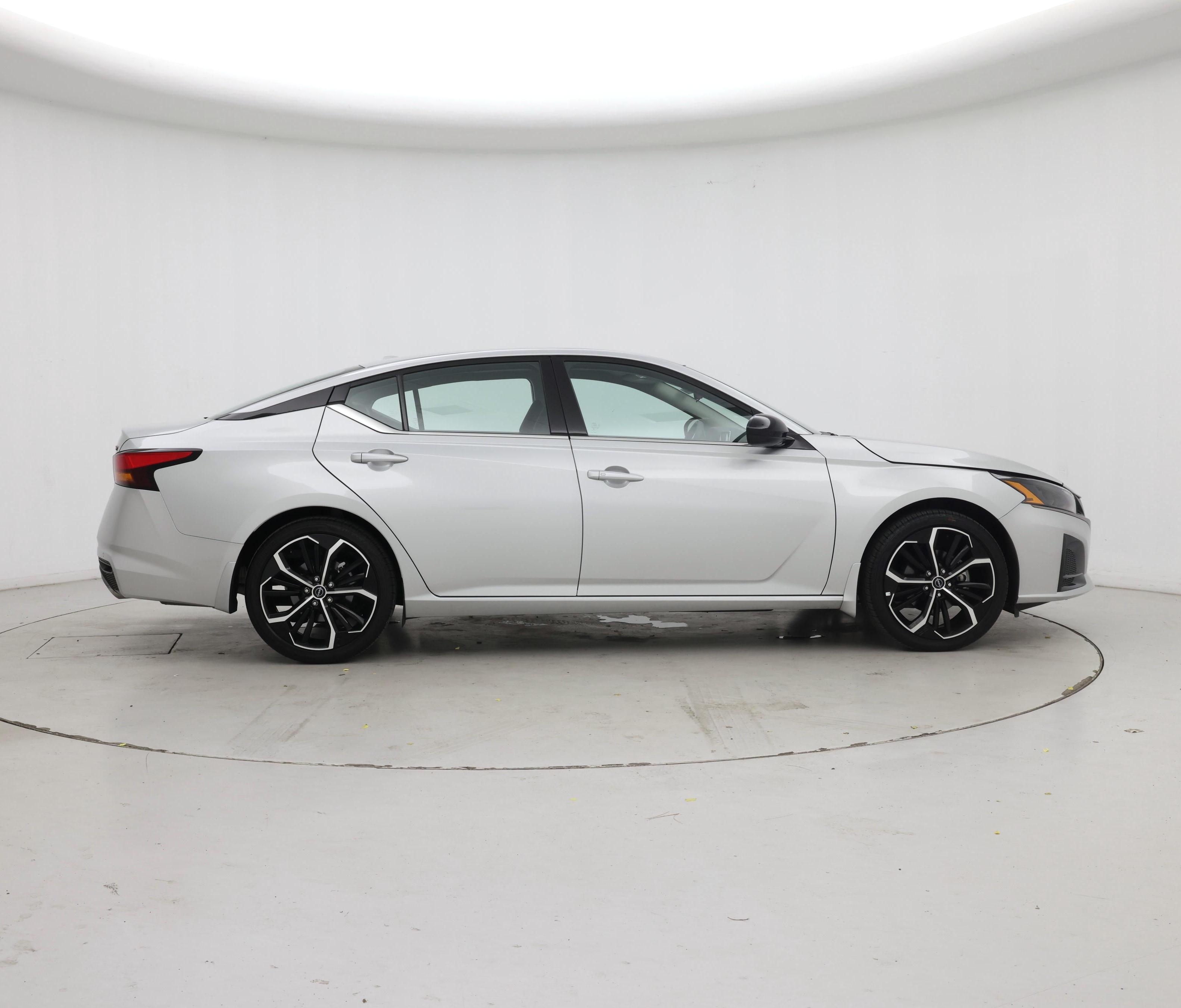 Thumbnail: 2025 Nissan Altima - 7