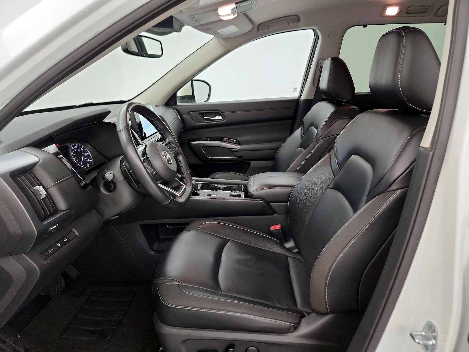 2022 Nissan Pathfinder SL - Photo 21
