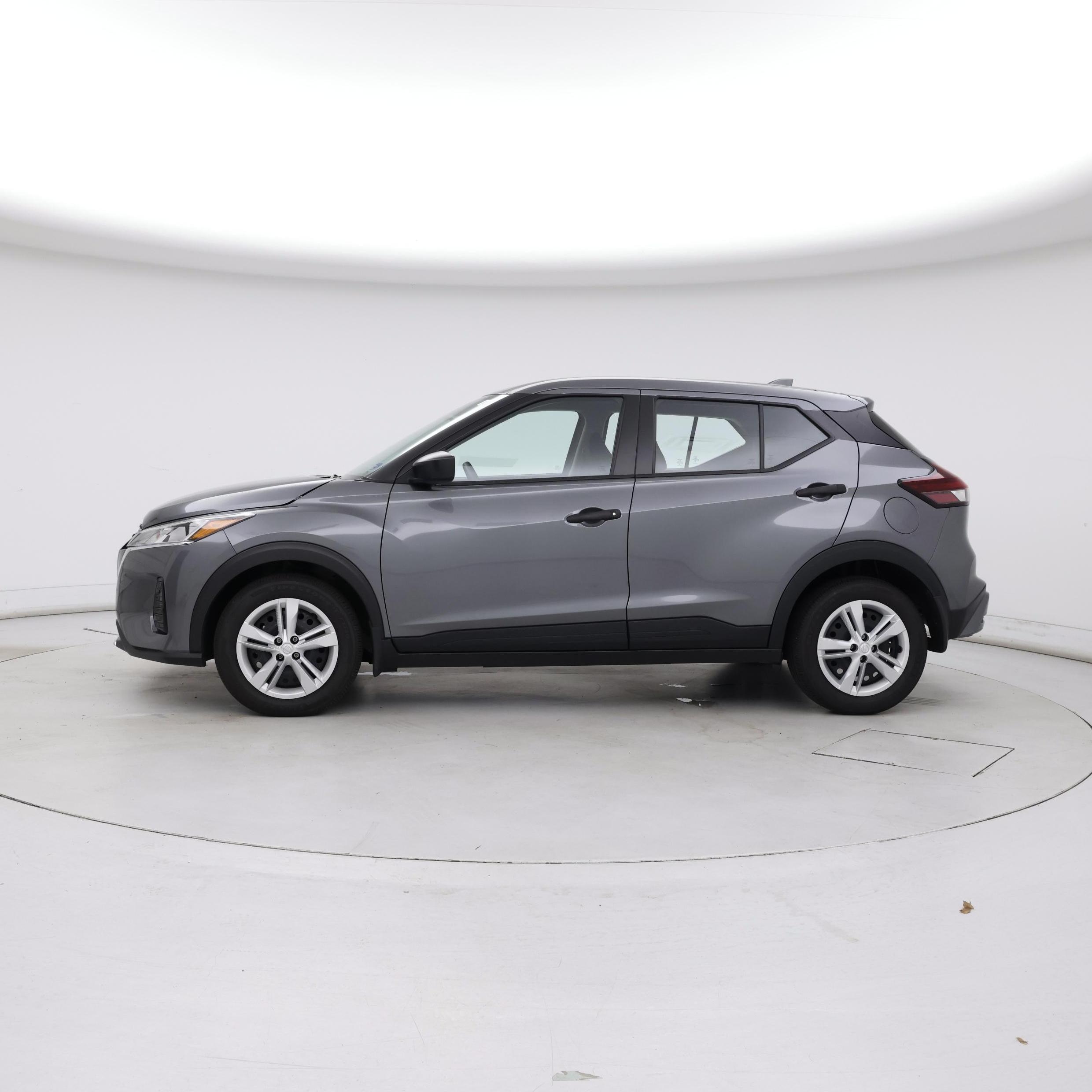 Thumbnail: 2025 Nissan Kicks - 3