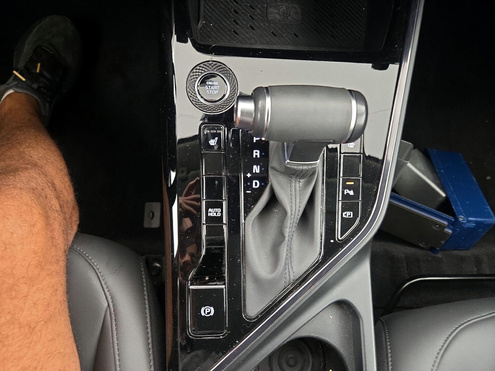 2024 Kia Niro EX - Photo 19