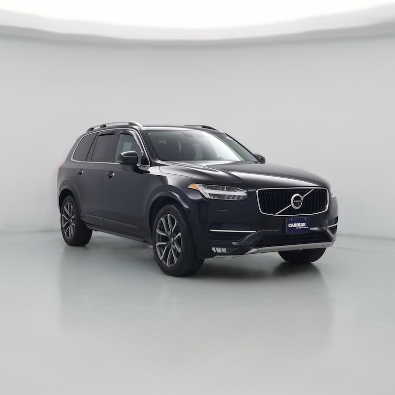 2017 Volvo XC90 T6 Momentum
