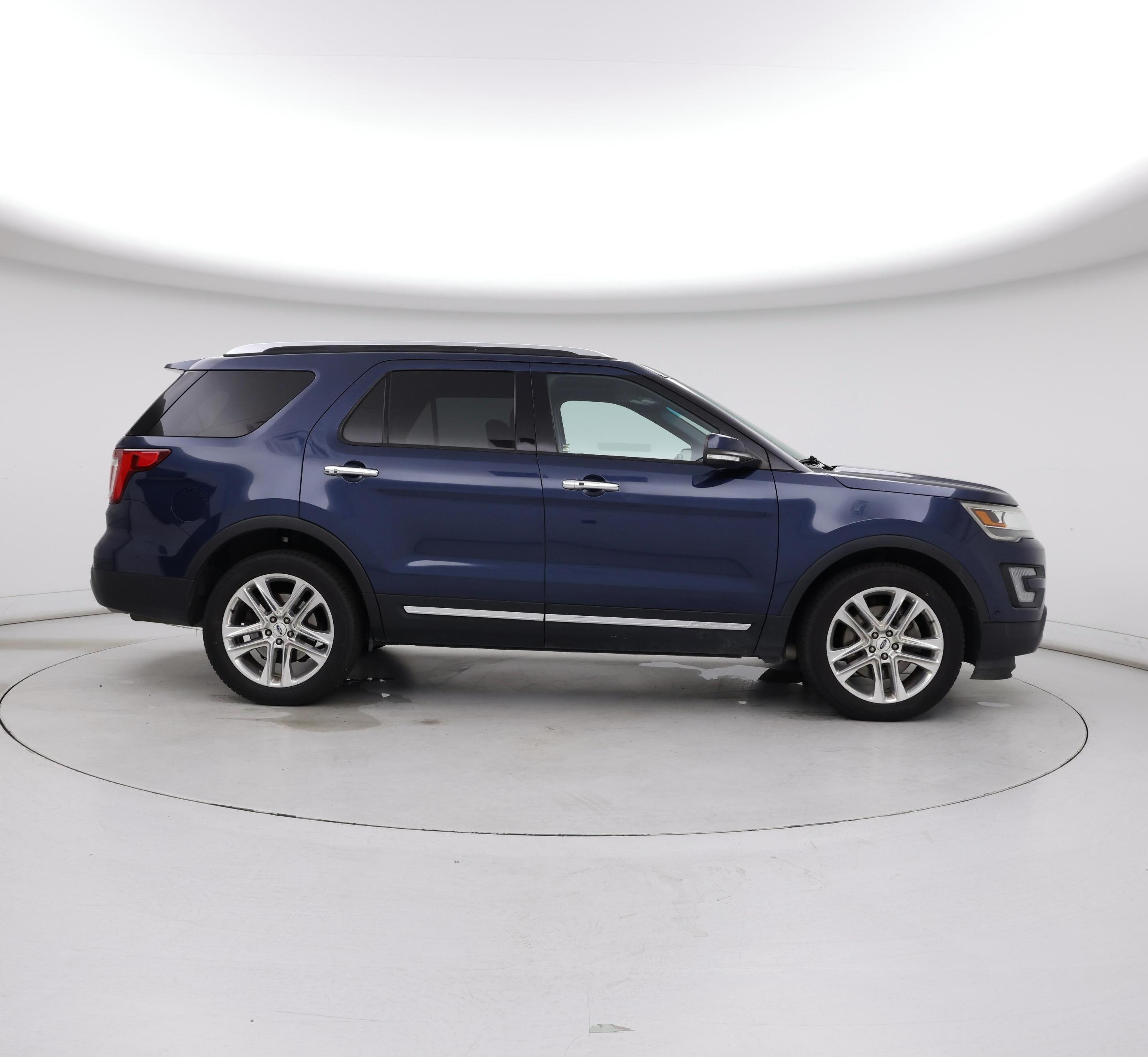 Thumbnail: 2017 Ford Explorer - 7