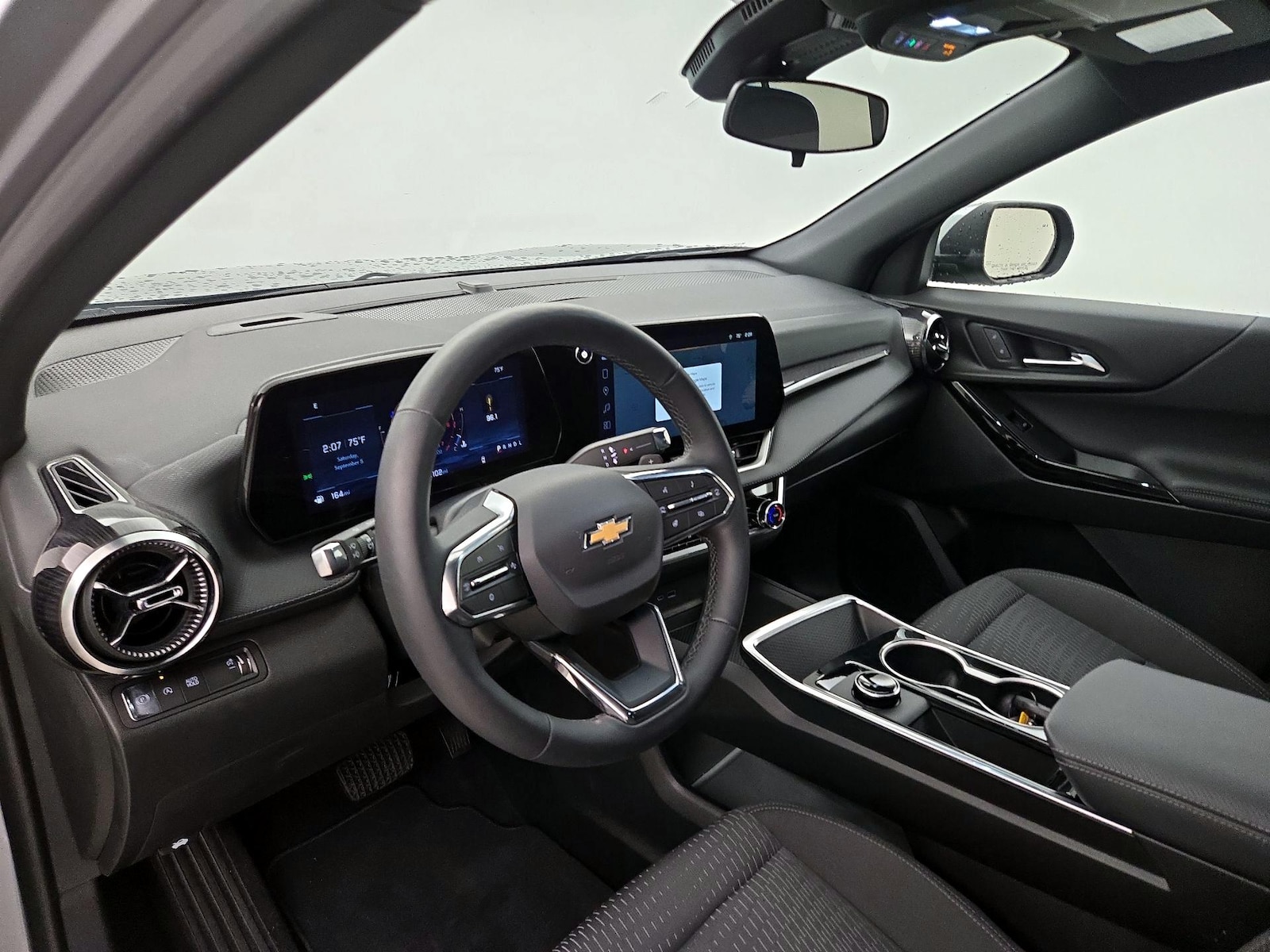 2026 Chevrolet Equinox LT - Photo 10