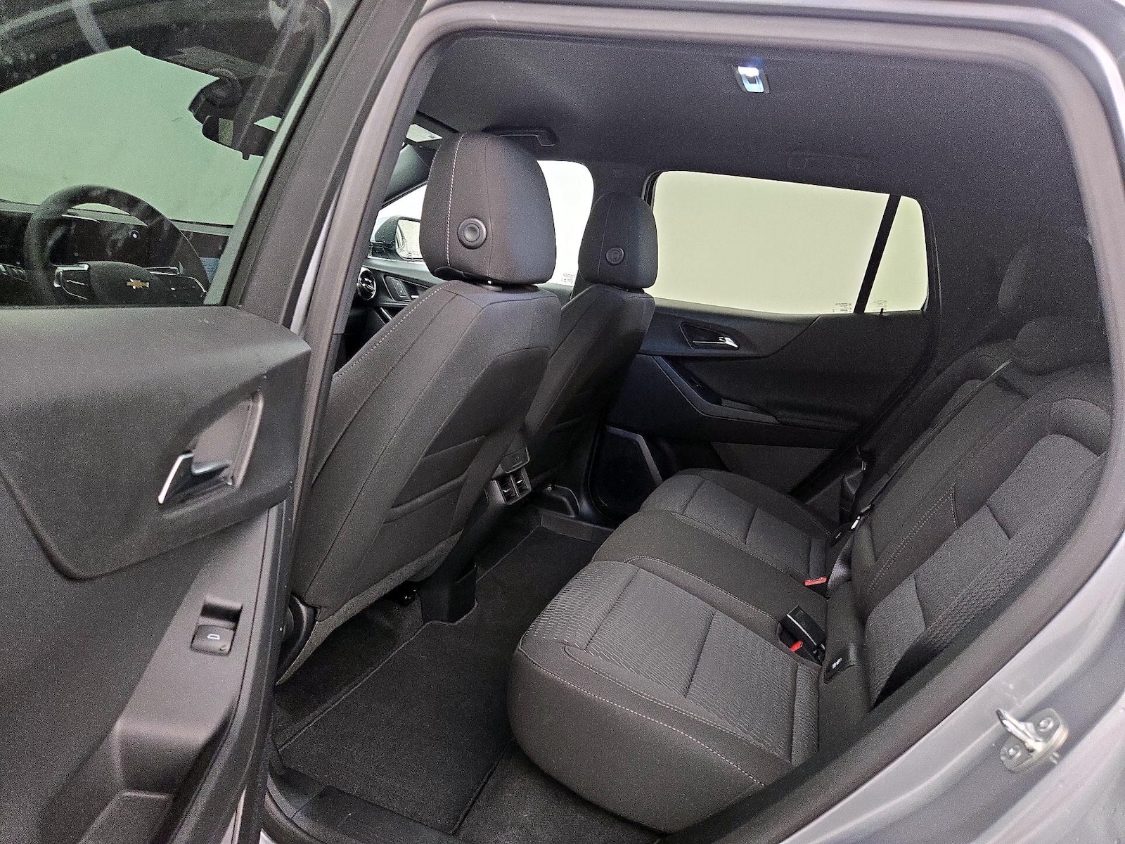 2026 Chevrolet Equinox LT - Photo 21