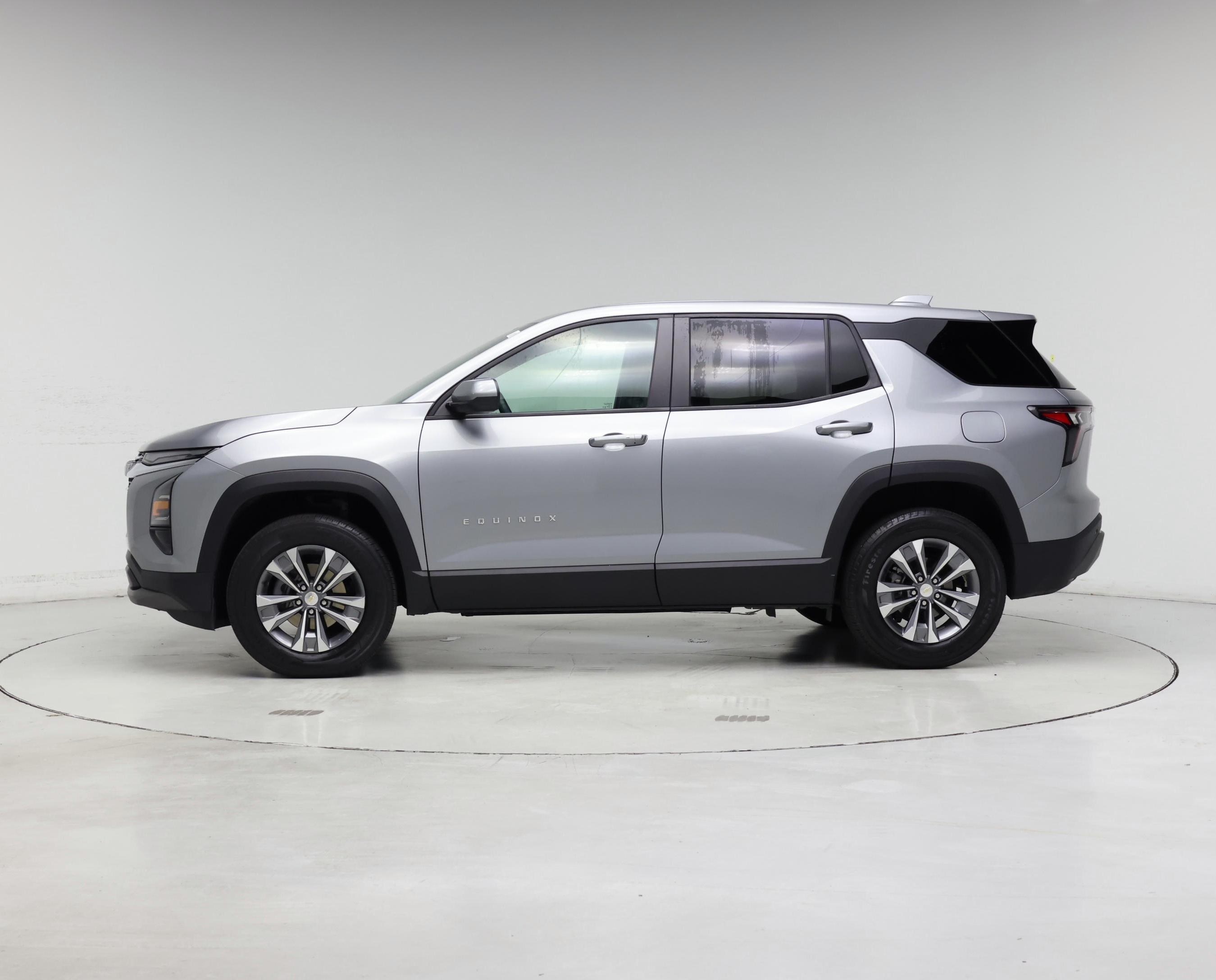 Thumbnail: 2026 Chevrolet Equinox - 3
