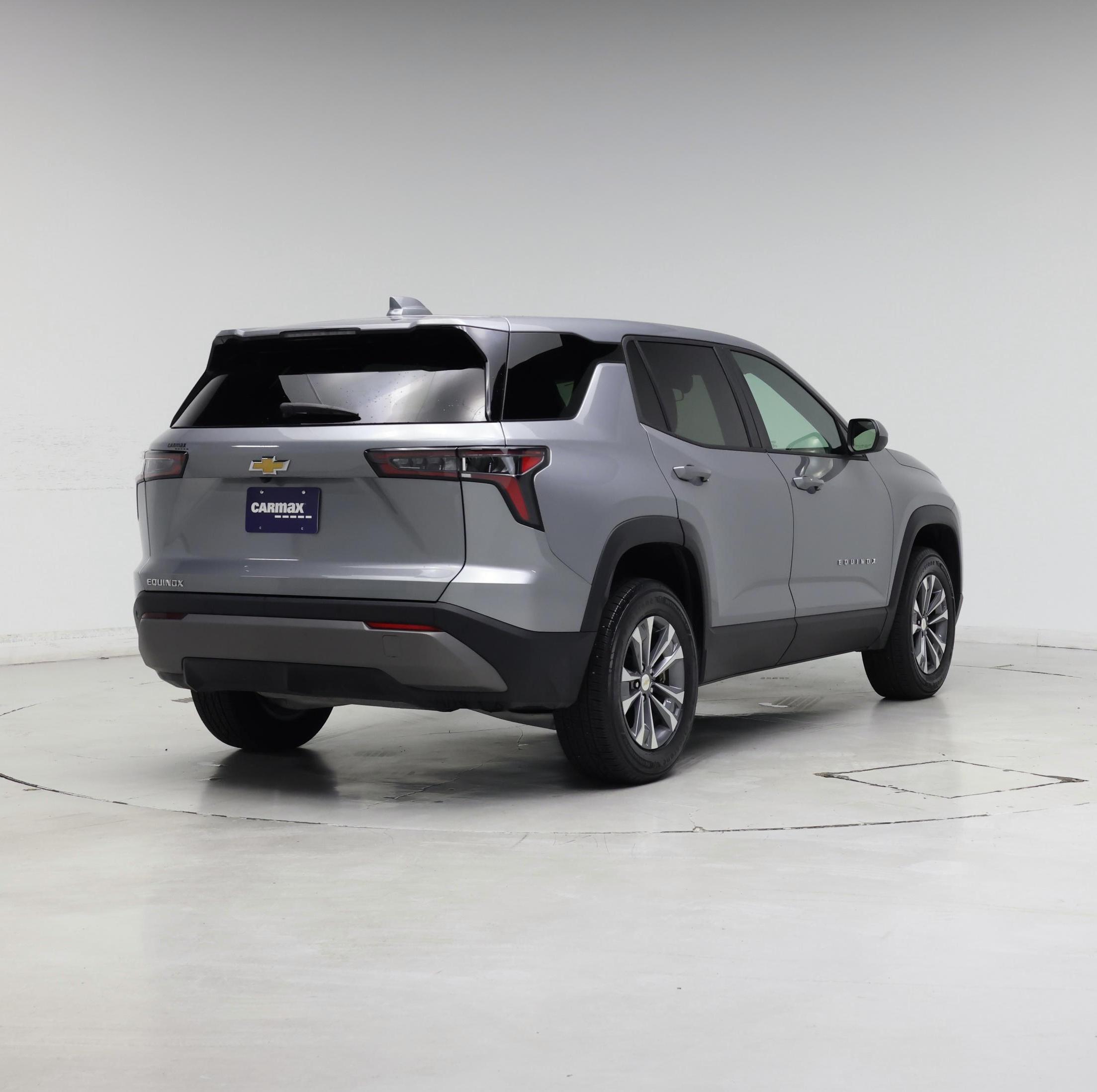 Thumbnail: 2026 Chevrolet Equinox - 8