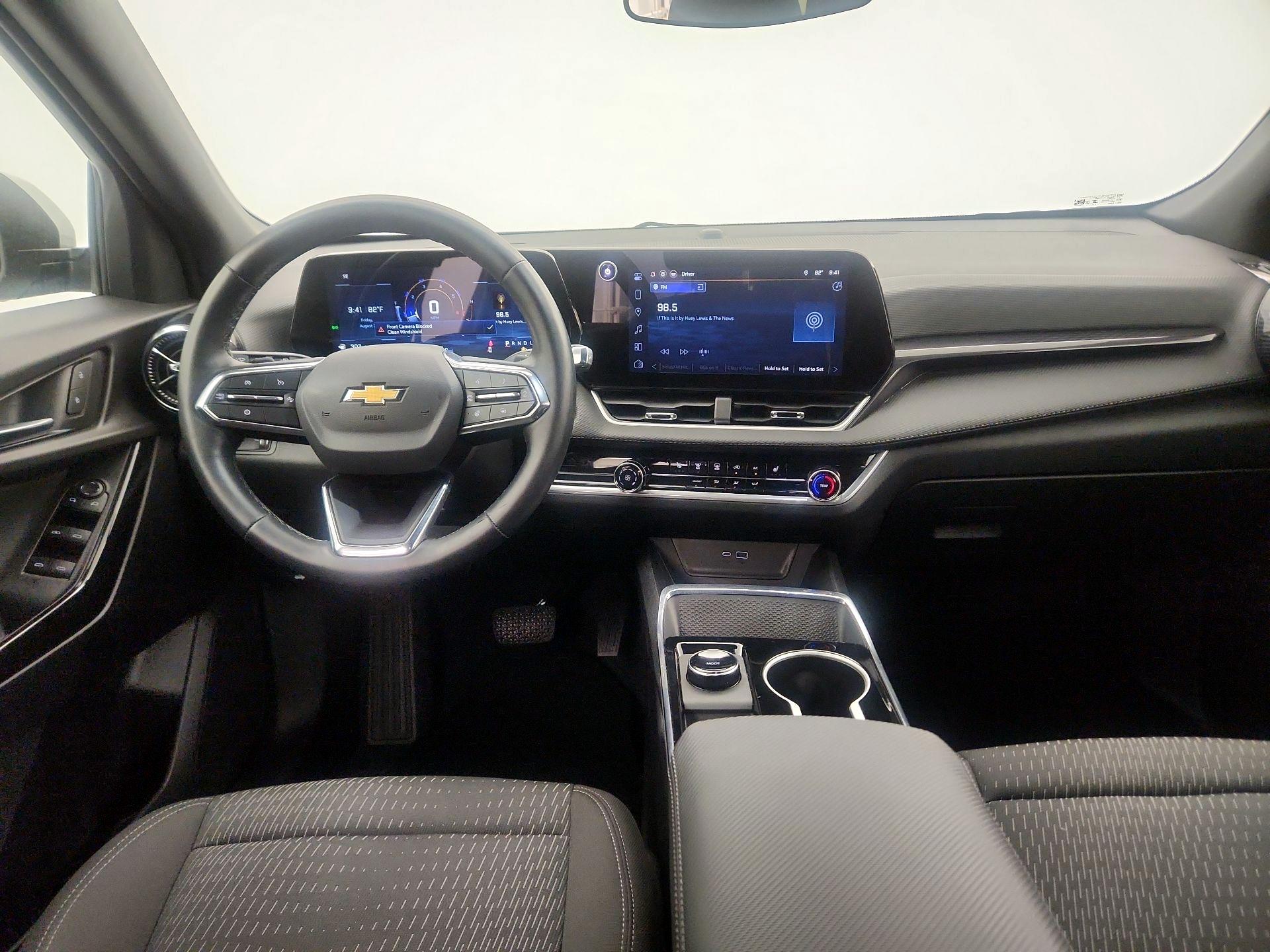 Thumbnail: 2026 Chevrolet Equinox - 9